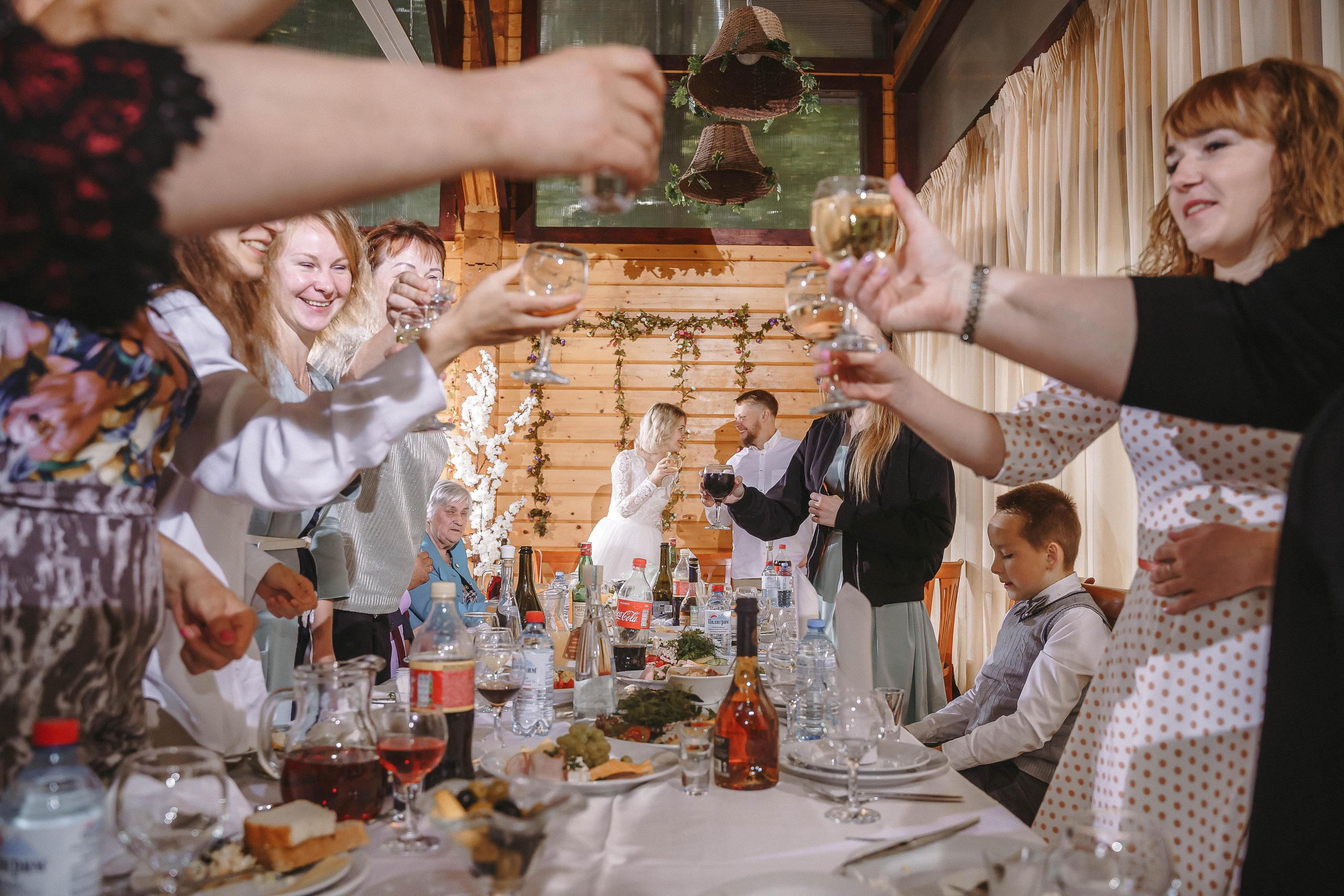 Свадебная фотосессия в ЗАГС города Королев (Московская область)