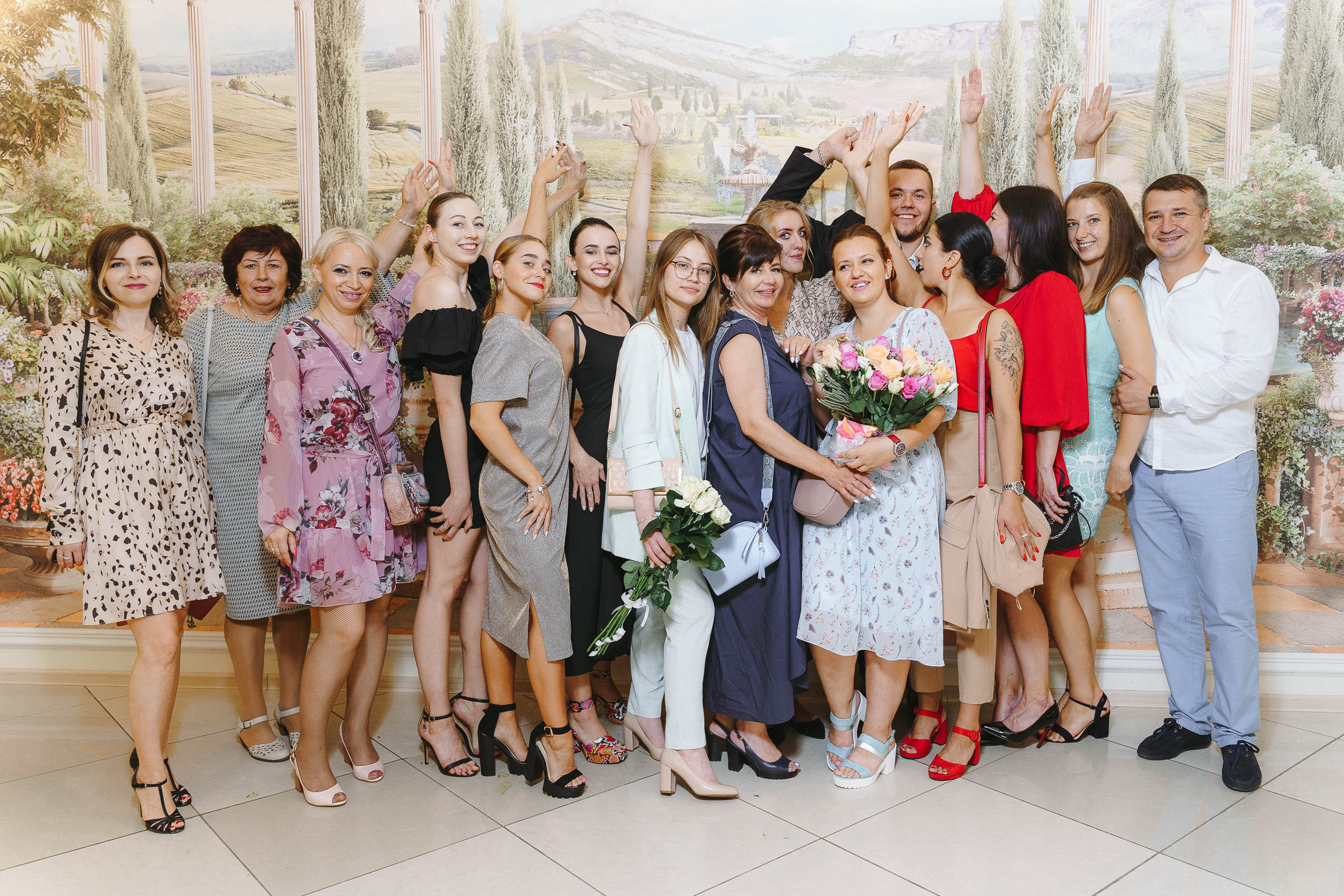 Свадебная фотосессия в ЗАГС города Королев (Московская область)