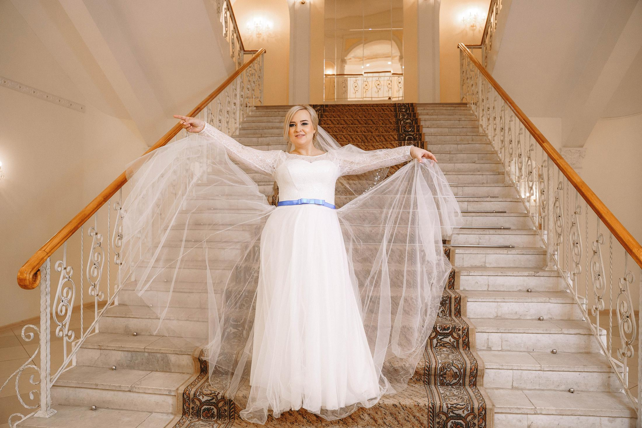 Свадебная фотосессия в ЗАГС города Королев (Московская область)