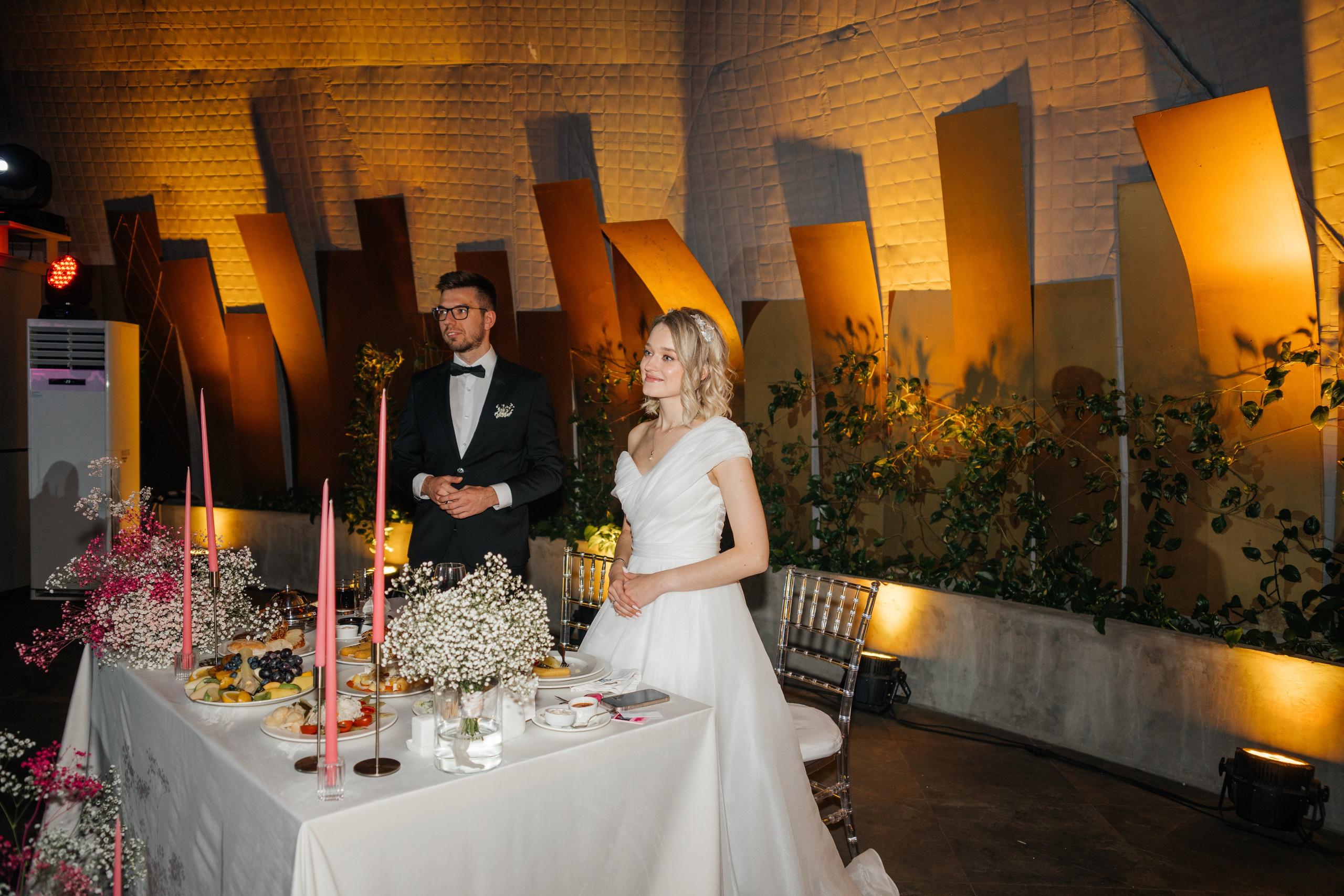 Свадебный день Максим и Вита. Графский Парк. Свадебный и семейный фотограф Надежда Соловьева