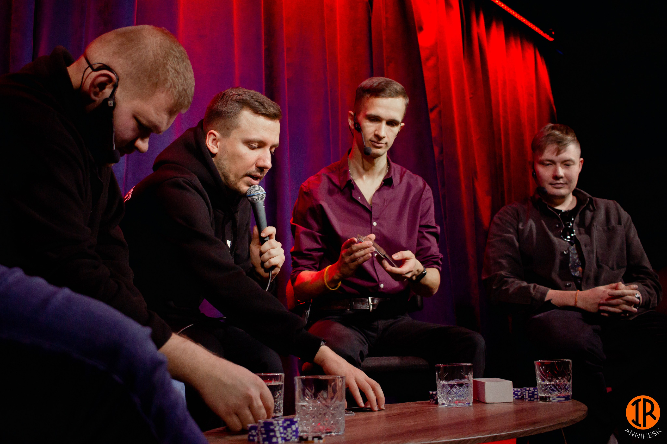 IMPROV RUSSIA. Репортажный фотограф в Москве Кащеева Анна