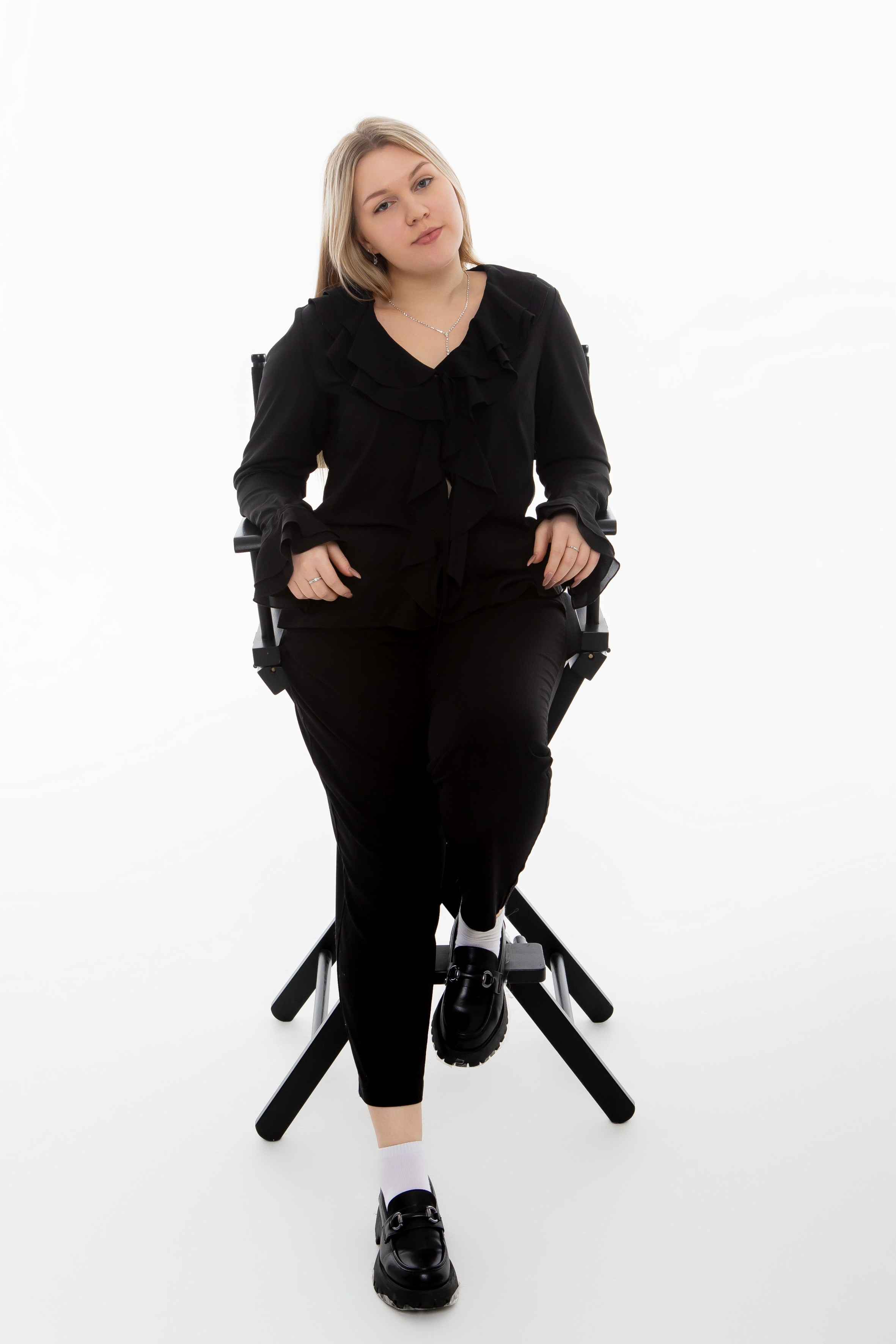 Студия Гимназия 12 11 А 2024 г. Свадебный и портретный Фотограф в Липецке Дмитрий Котюков