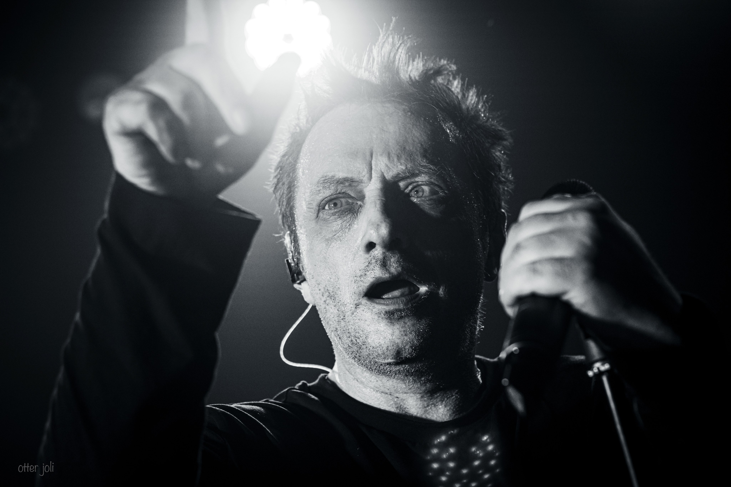 Глеб Самойлов. Концертный репортёр Валерия Сафина