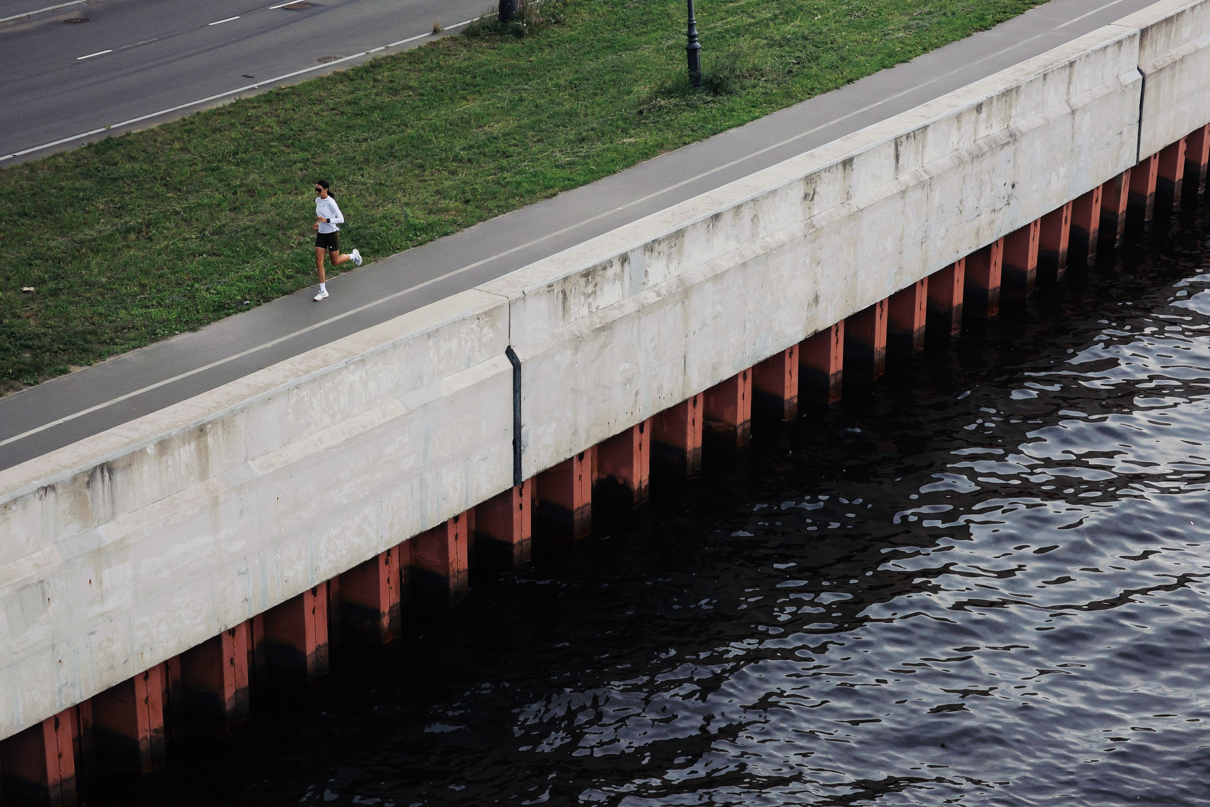 /РЕКЛАМА/ VETER.CC беговая одежда. 2024. Свадебный фотограф Великий Новгород Станислав Кособудский