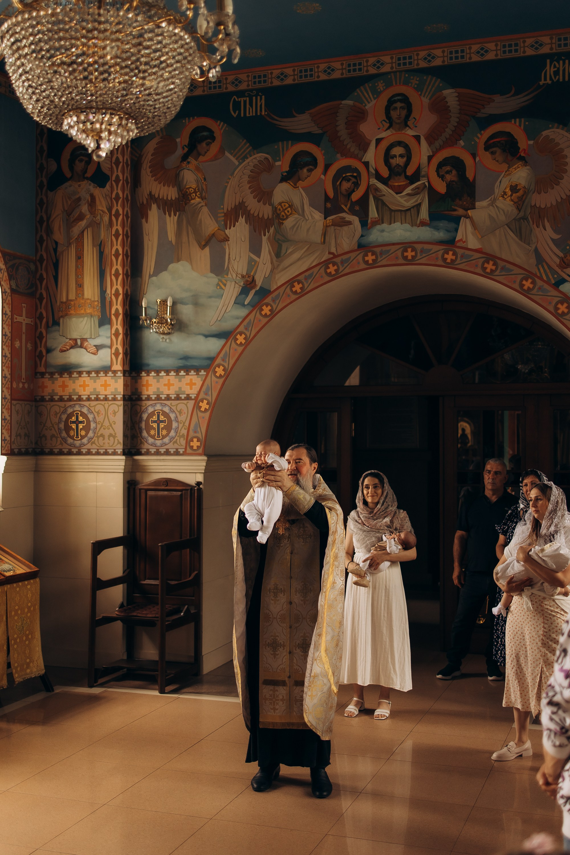 Крещение Николая и Александра. Семейный фотограф в Краснодаре Храмова Анна
