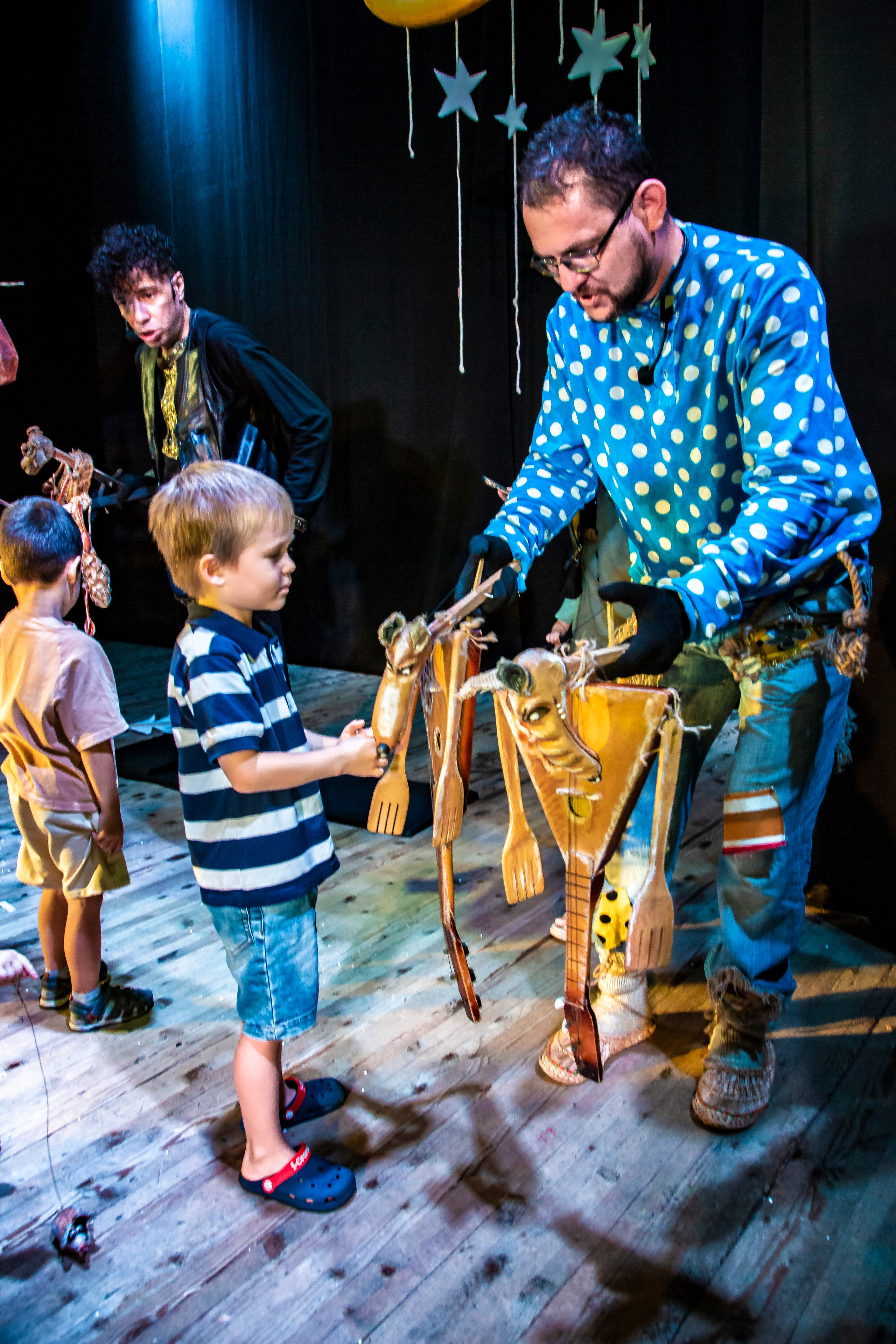 Лапотные сказки спектакль театра Саквояж. Фотограф в Сочи Юрий Шептаев