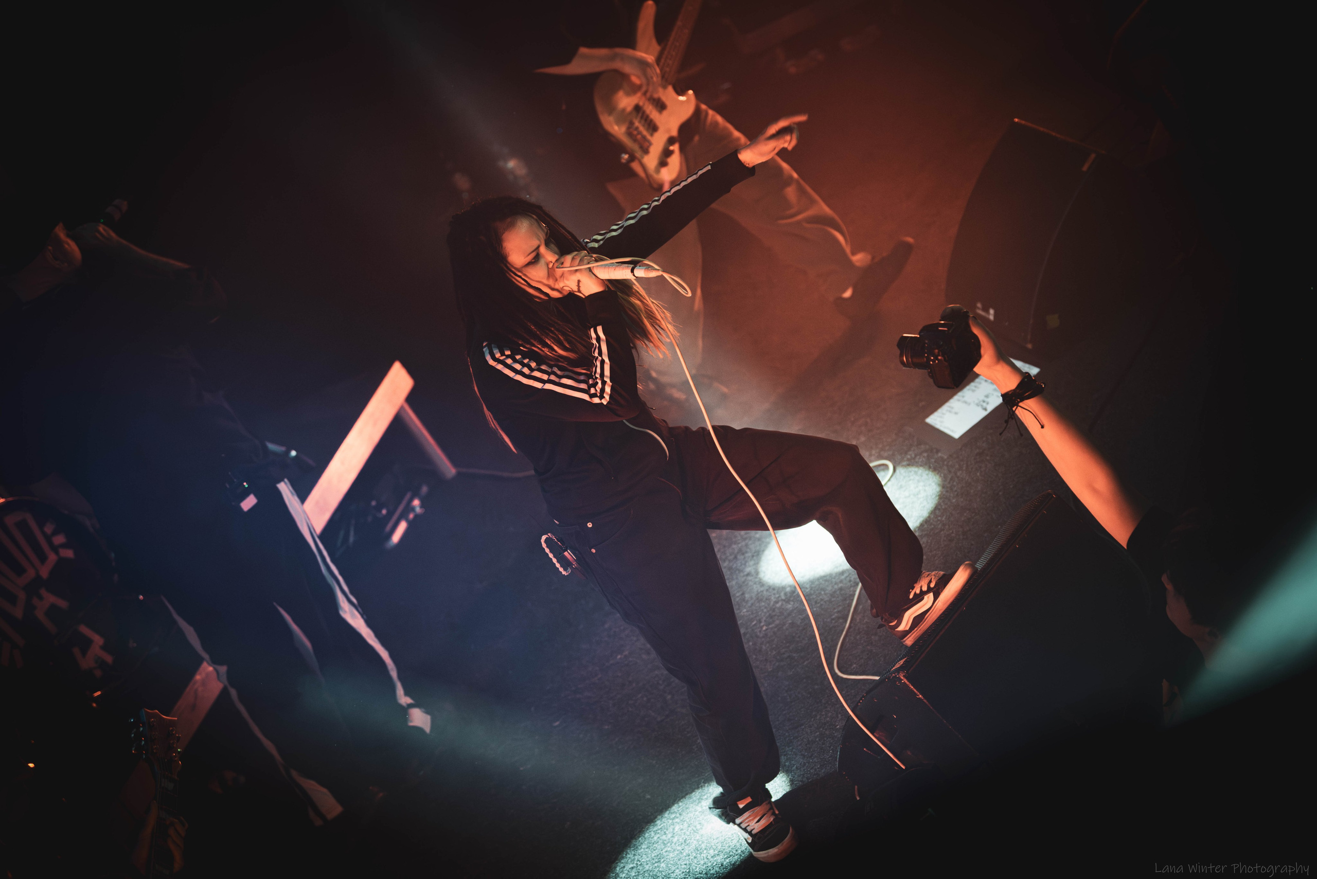 7000$ (25 января 2025 года, Москва, клуб Урбан). Фотограф Светлана Блинова, Москва и Московская область