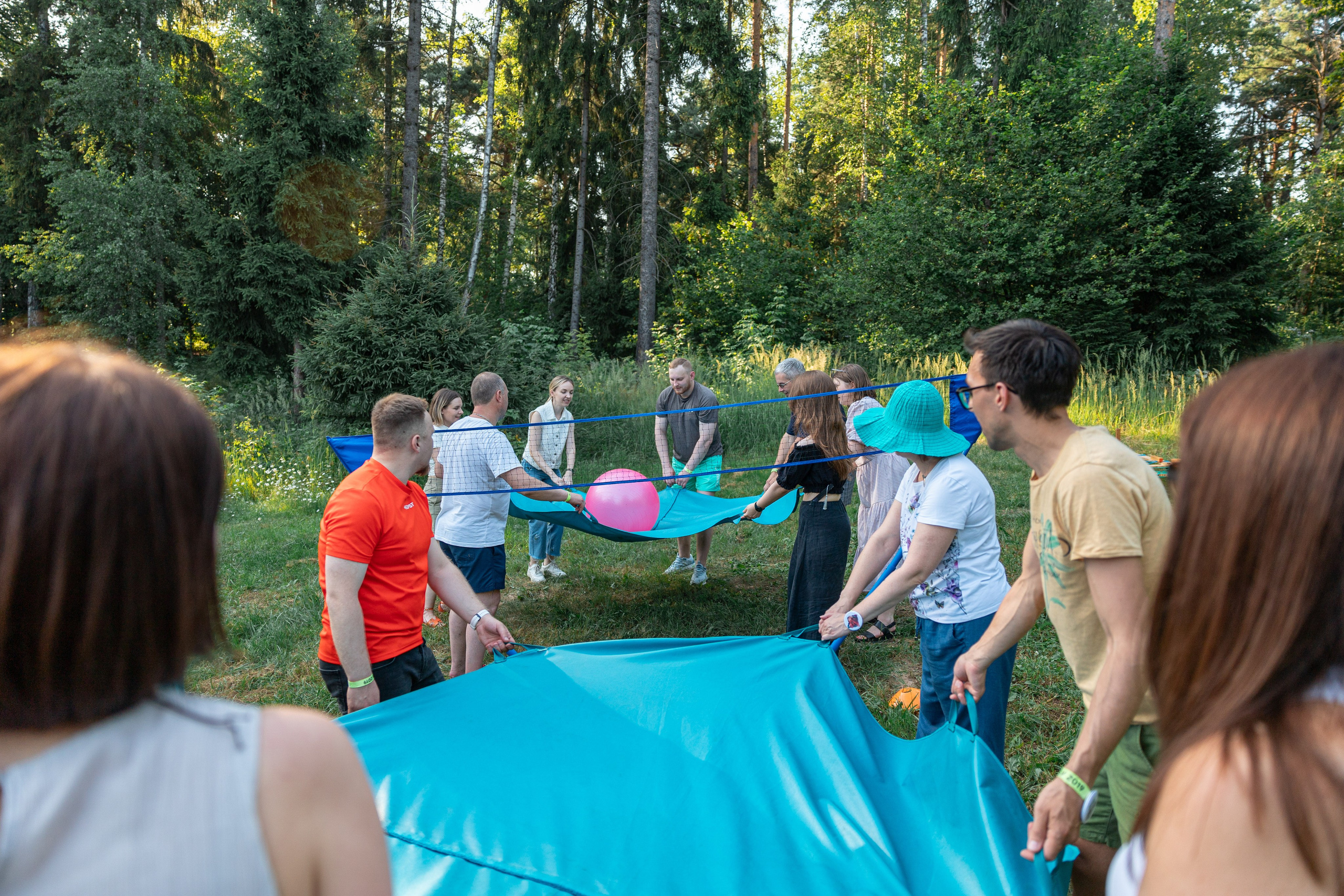 Тимбилдинг с банкетом. Ваш фотограф и видеограф