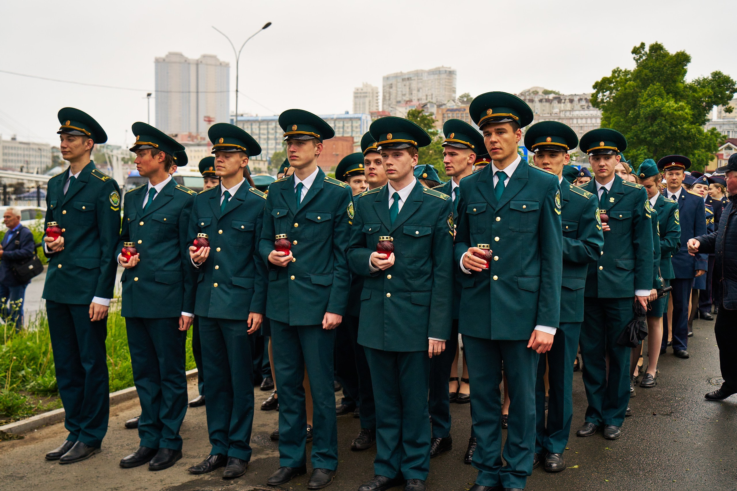 Свеча памяти. Профессиональный репортажный фотограф Инесса Иминова