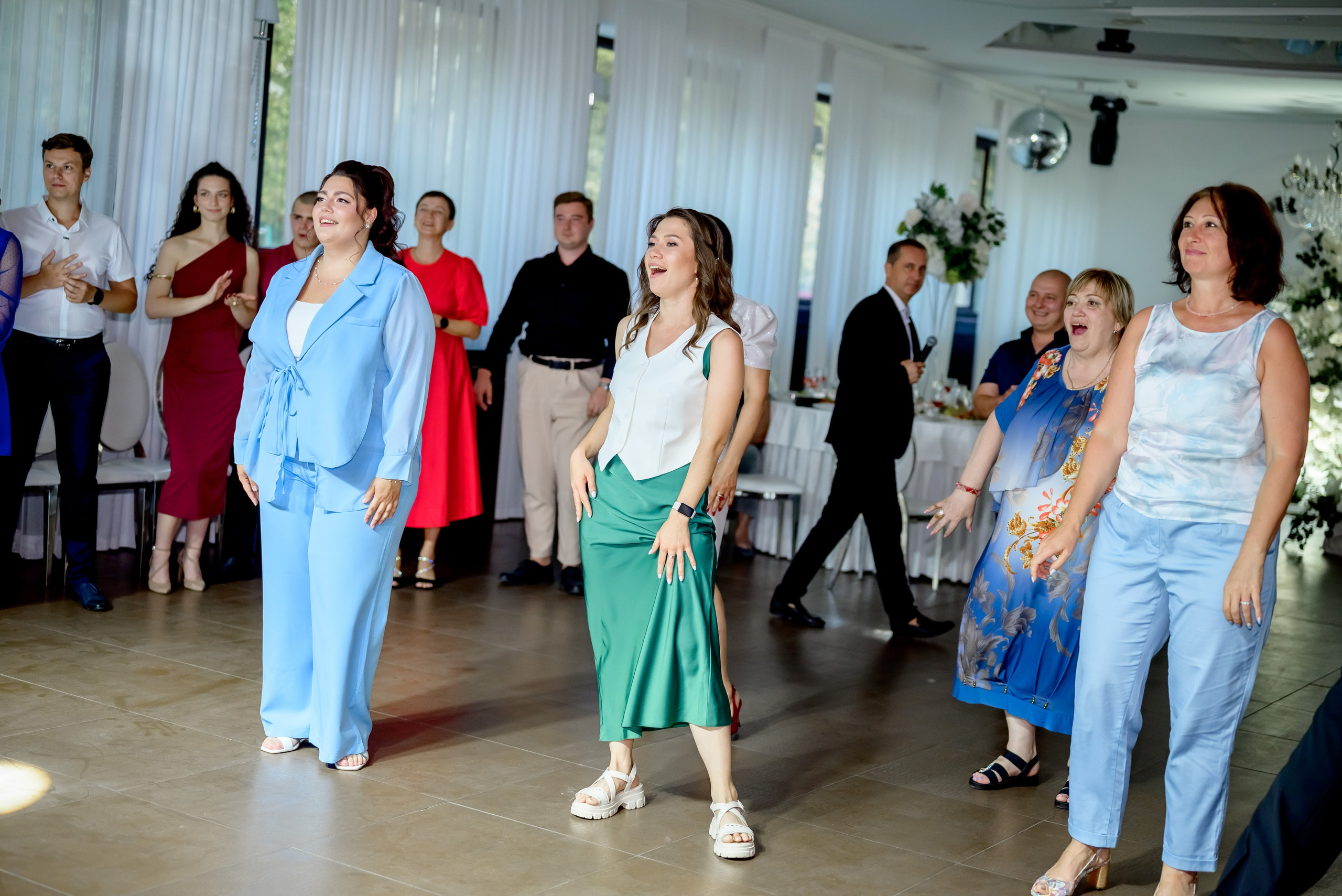 Банкетная часть (1). Юлия Басня семейный и свадебный фотограф в Донецке