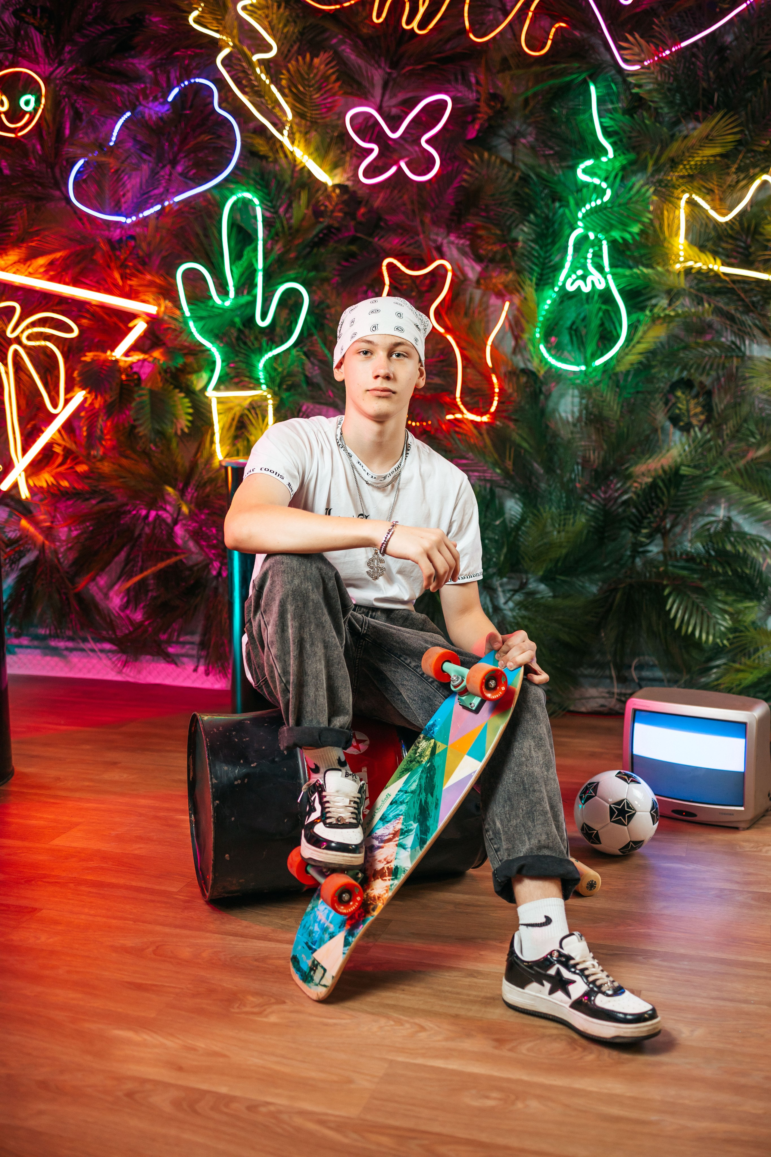 Студия школьной фотографии. Фотостудия выпускных альбомов в Твери. Студия школьной фотографии в Твери. Выпускные альбомы в Твери