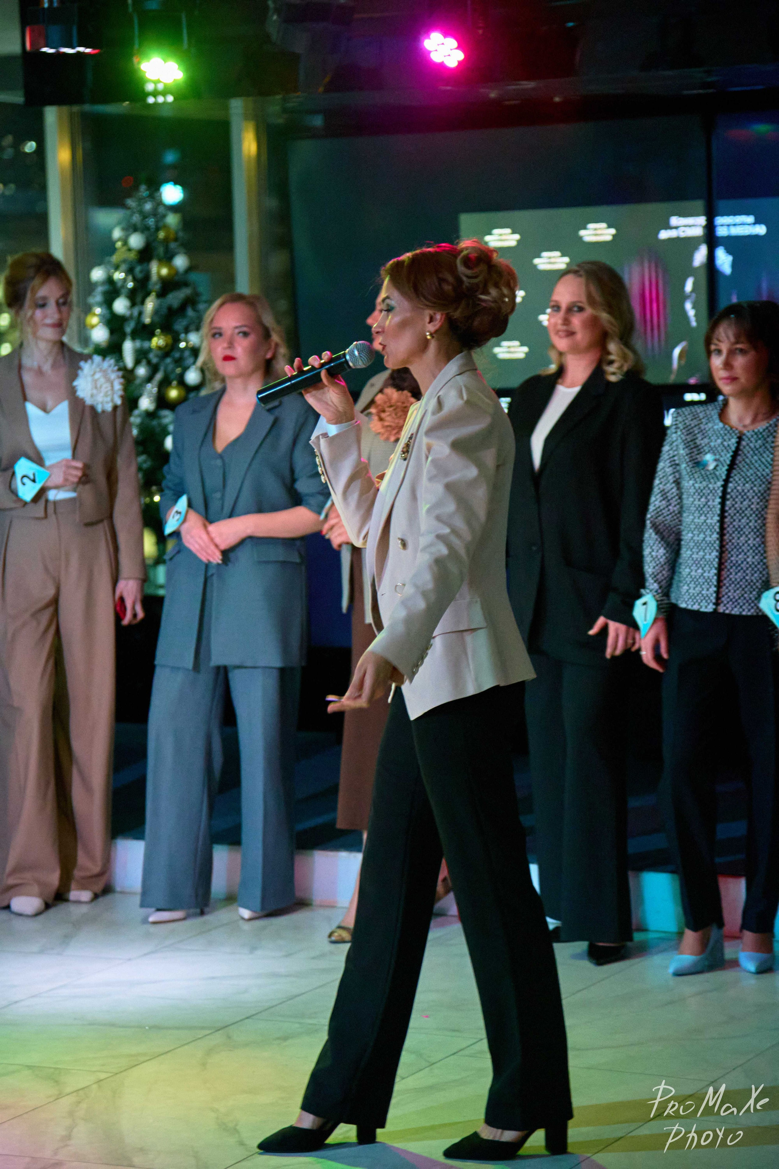 Зал КРАСА МАСС-МЕДИА ЧУВАШИИ. Владимир Суздалов (ProMaXe) — Портретный фотограф, тематические фотосессии в Чебоксарах