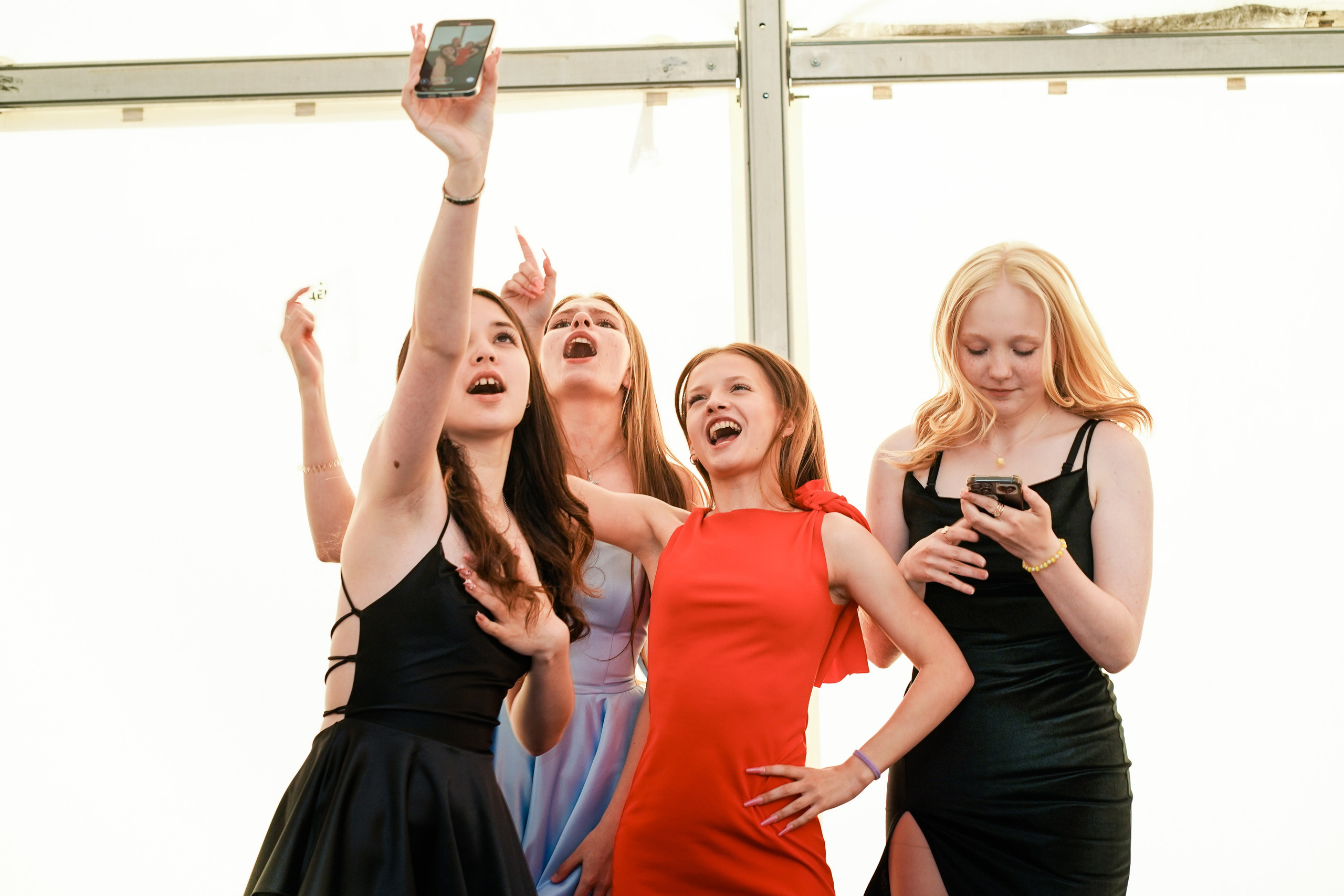 Выпускной 9 класса школа 19 в Коматек. Семейный и портретный фотограф в Екатеринбурге Анна Лобанова