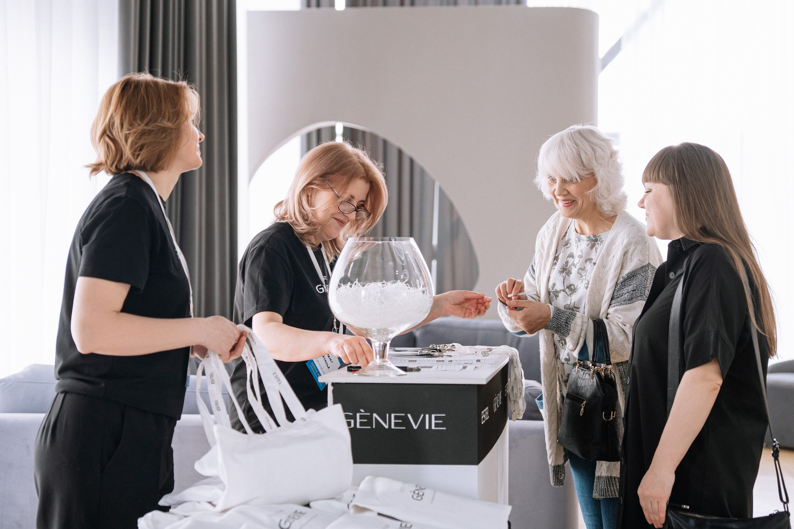 ESTEL GENEVIE — форум. Репортажный (Event) фотограф в Барнауле | Даниил Маркин | Качество и вайб