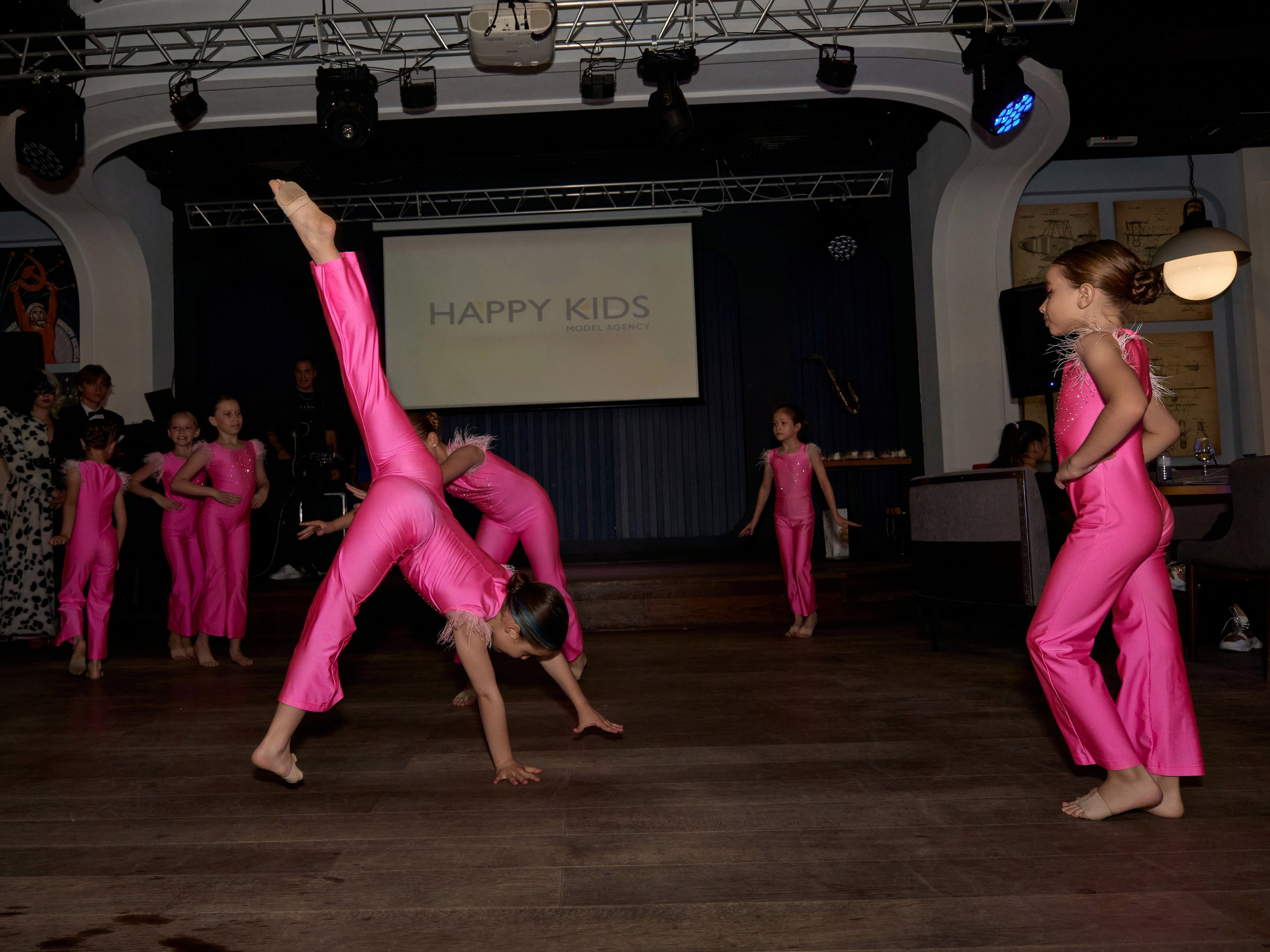 Репортажный фотограф на банкет Тула