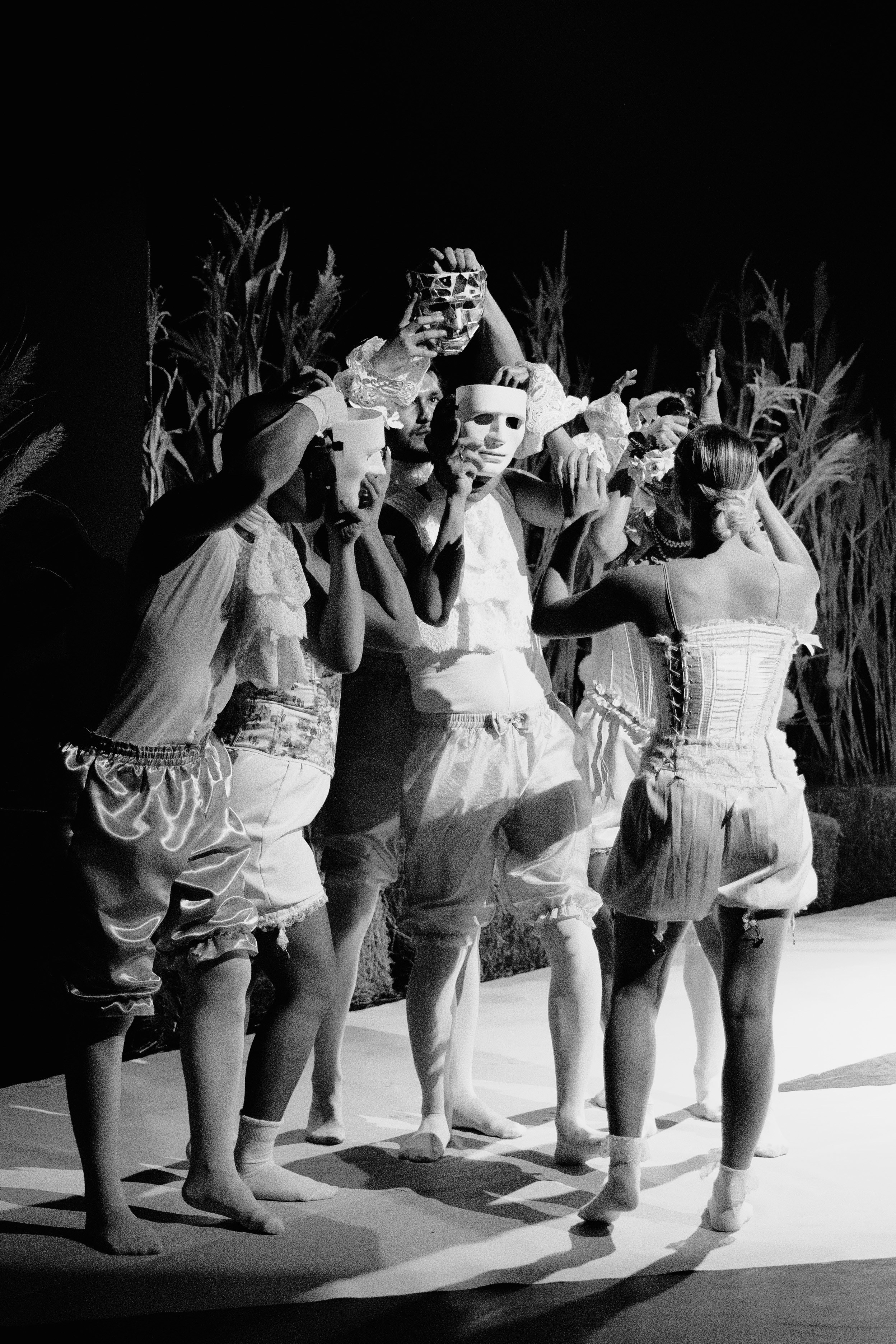 ОБО МНЕ. OMIRBEK Alibekivich | Фотограф-ретушер