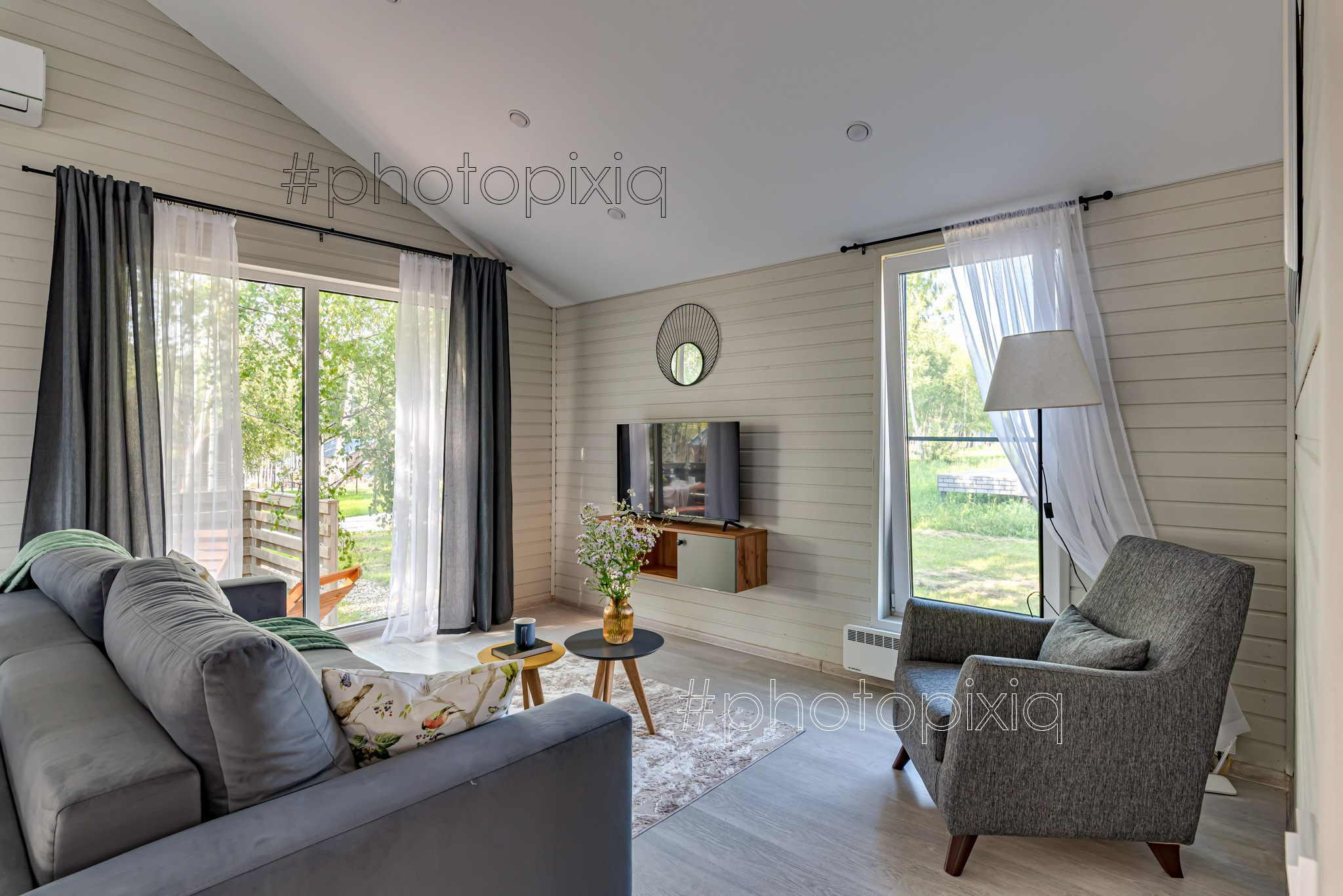 Съёмка загородного дома в КП Грин Лаундж для аренды. Интерьерная съёмка и виртуальные туры — Интерьерный фотограф Кузнецов Сергей (photopixiq)