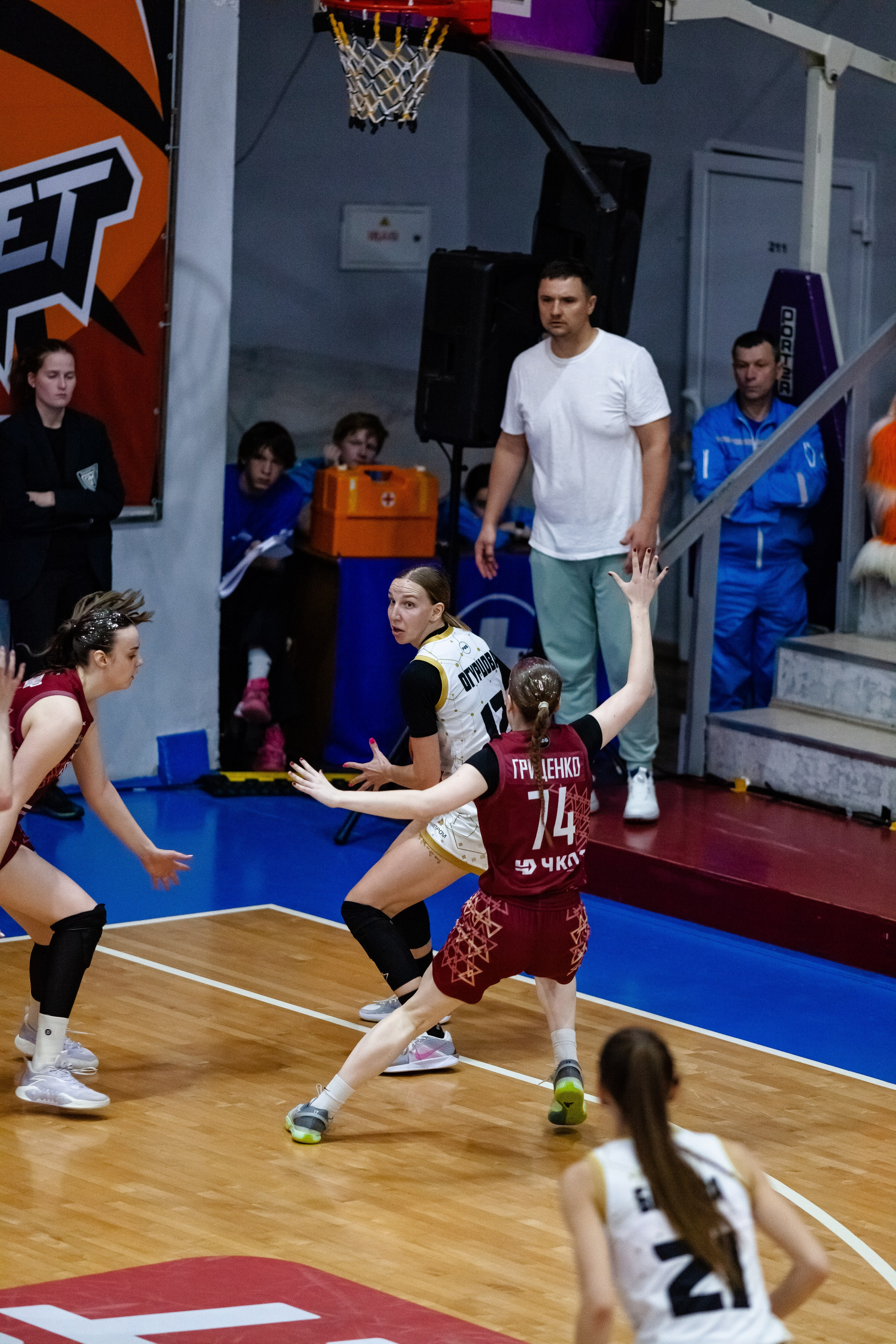 ЧГУ-Атланта — Славянка. Фотография