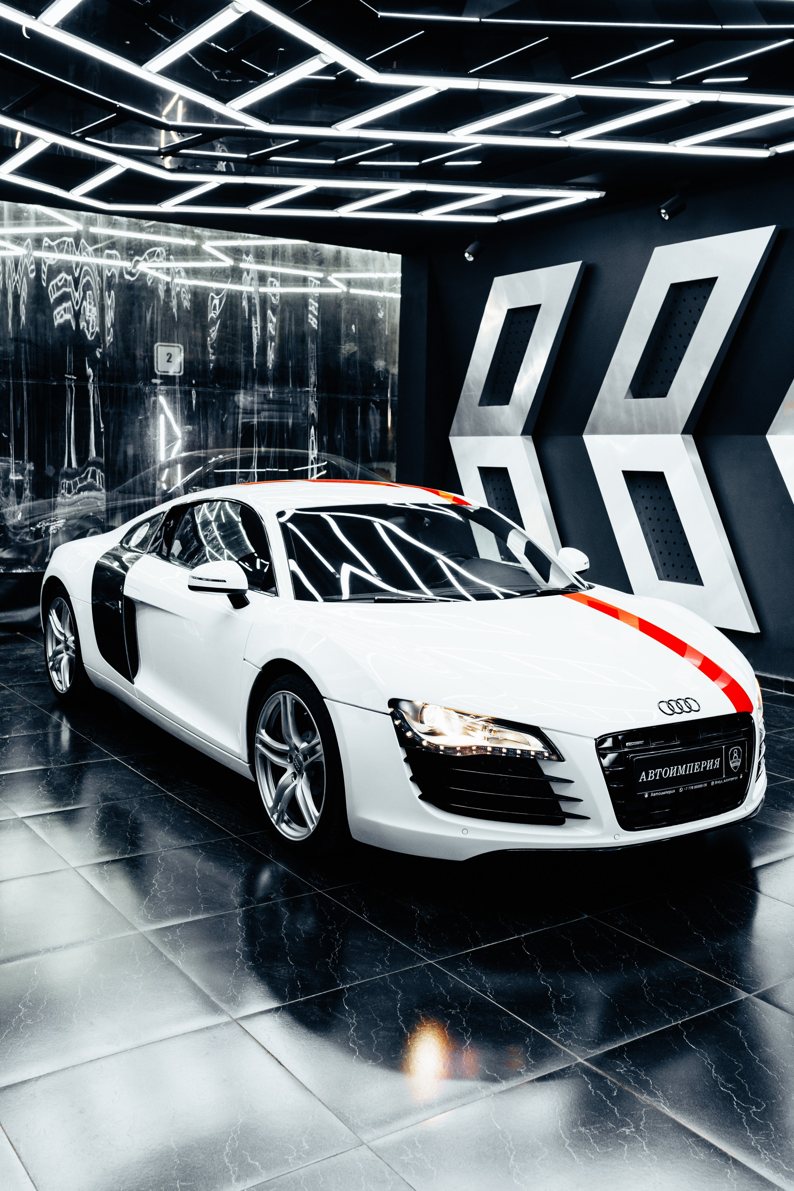 Audi R8