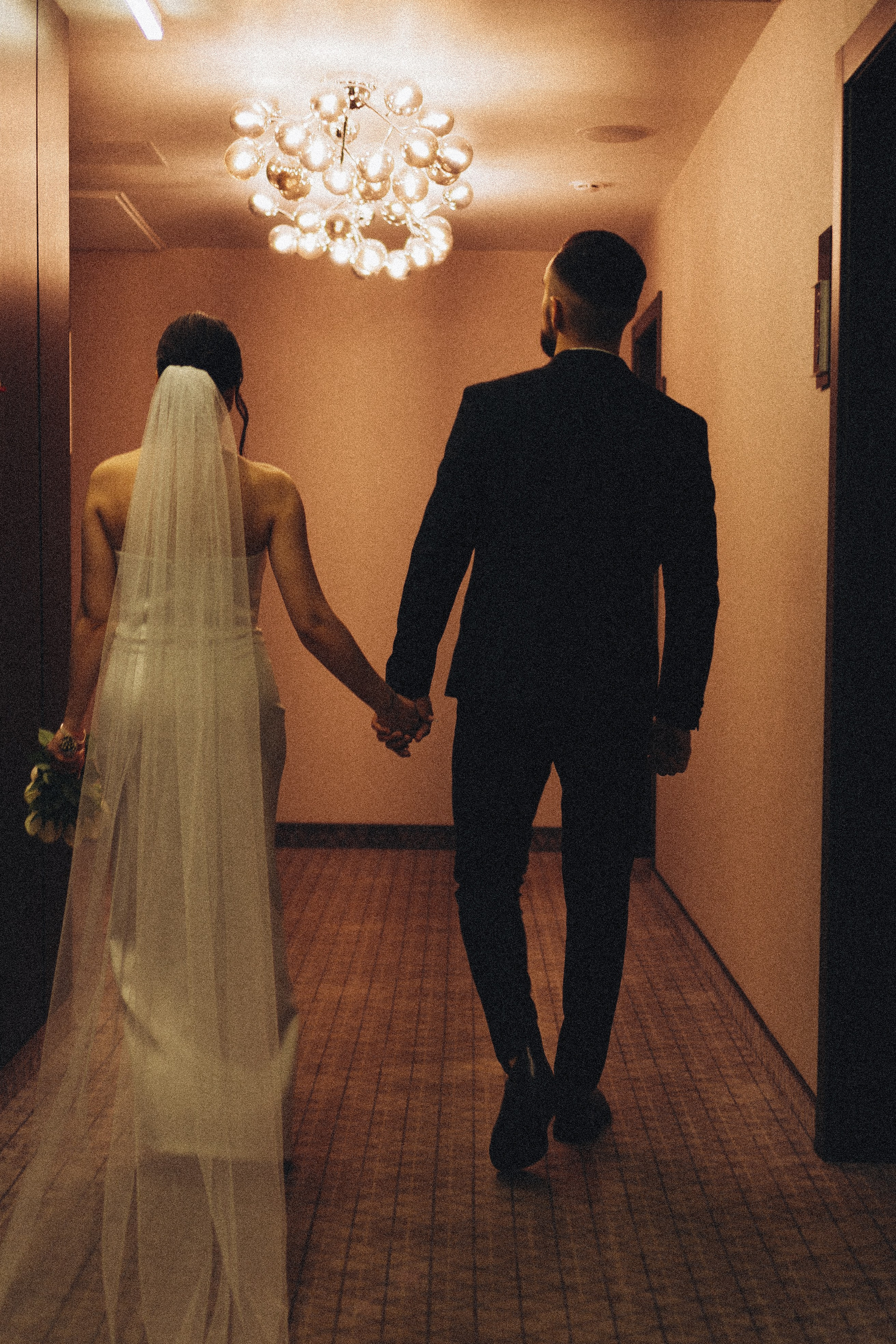 СВАДЕБНАЯ СЬЕМКА СБОРОВ ЖЕНИХА И НЕВЕСТЫ В ОТЕЛЕ И ТАКЖЕ ФОТОСЕССИИЯ В ОТЕЛЕЕ МЕГАПОЛИС БРЯНСК. Профессиональный фотограф, Санкт-Петербург — Виктория Богомолова