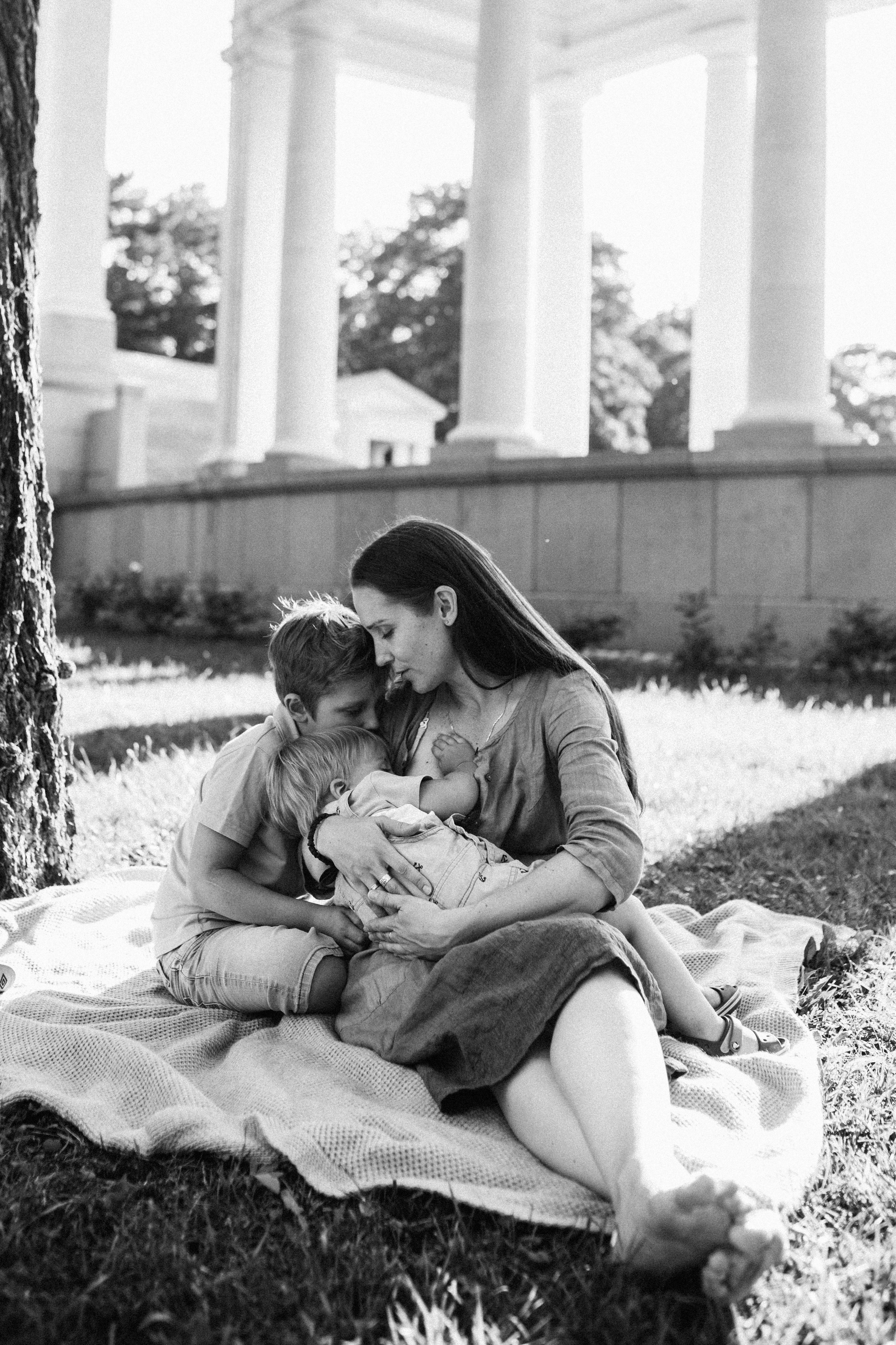 Семейная фотосессия в усадьбе Архангельское. Фотограф Лебедева Наталья