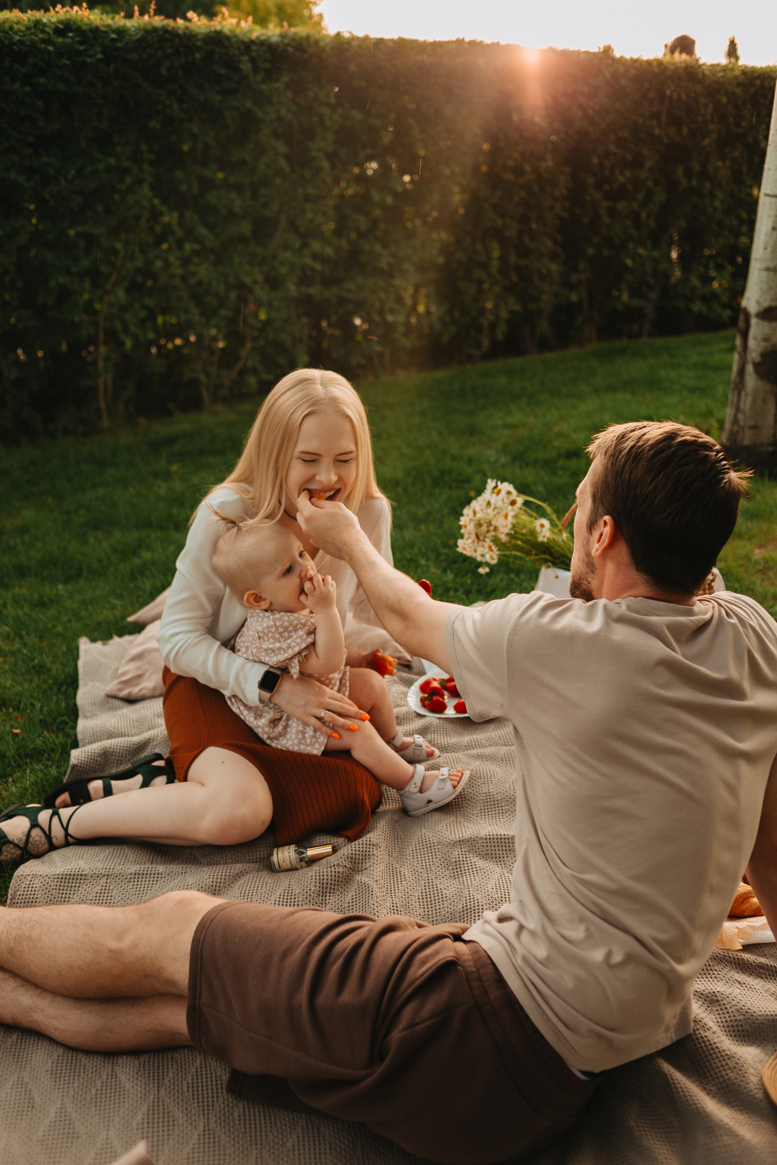 Фотосессия в парке Маша, Влад и Варя. Парк Галицкого. Фотограф Настя Галингер Краснодар