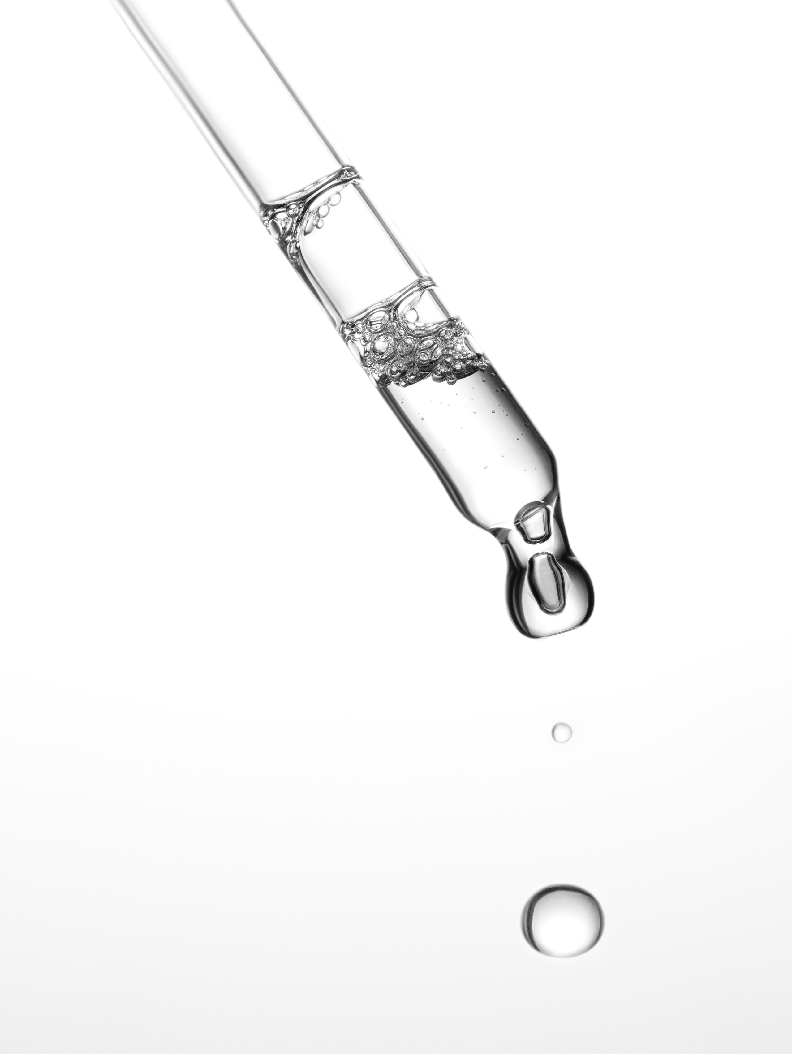 Product. Commercial retoucher