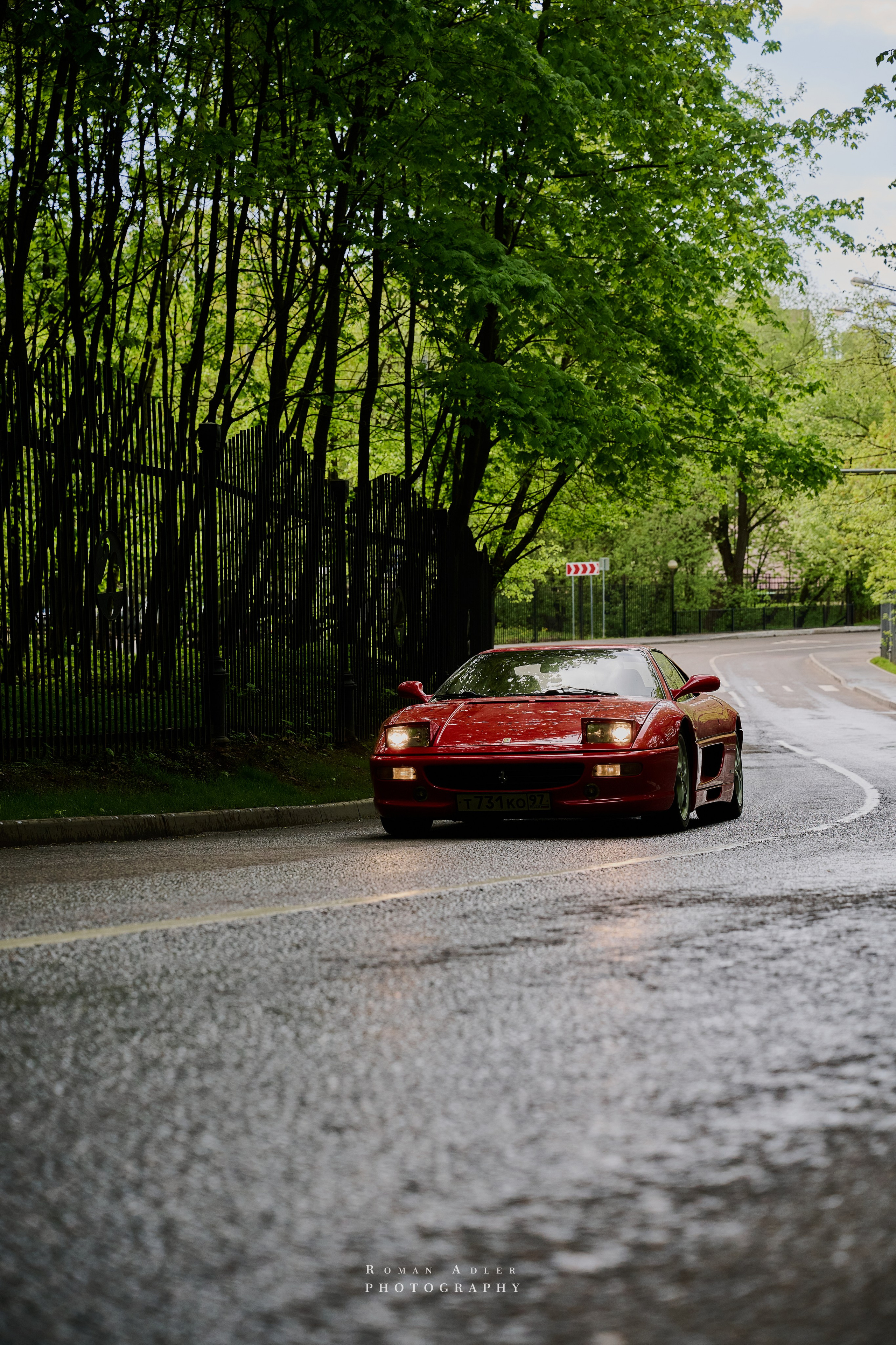 Ferrari 355 GTS. Фотограф Роман Адлер