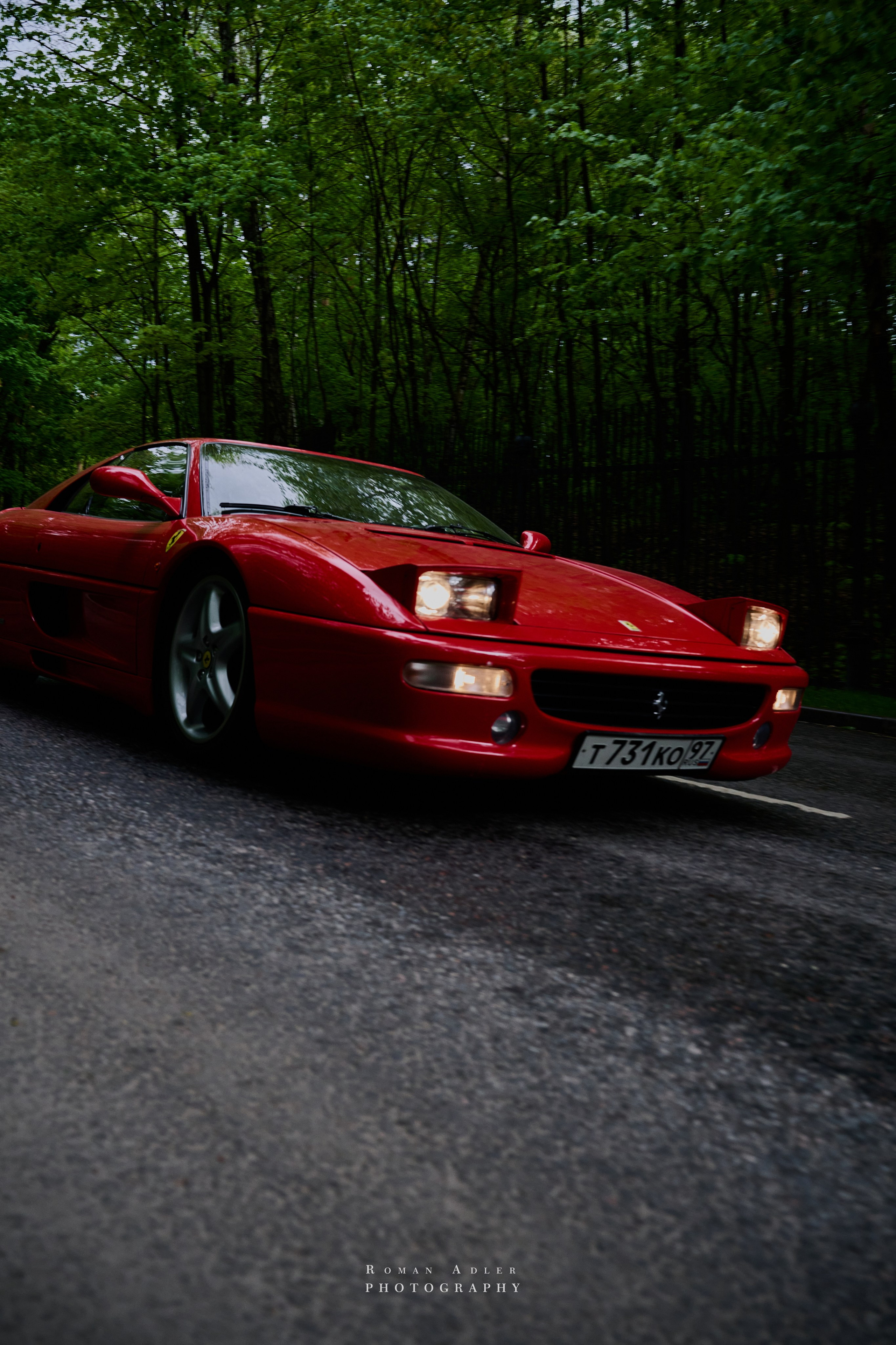 Ferrari 355 GTS. Фотограф Роман Адлер