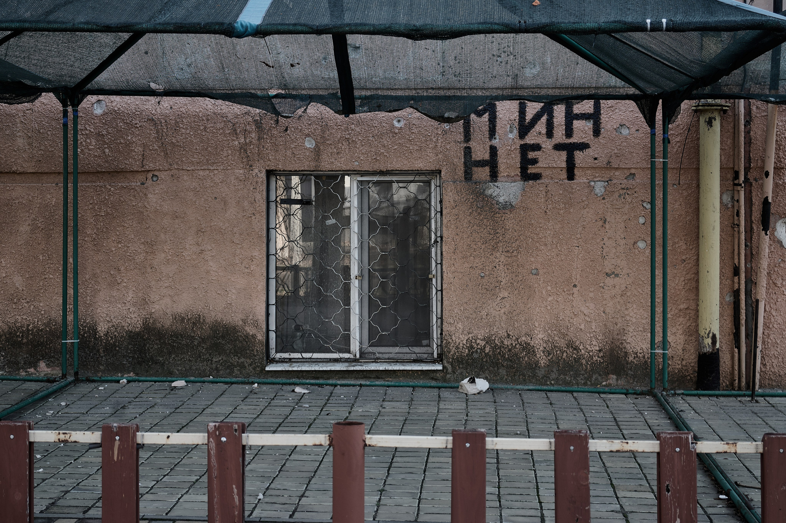 Будни съёмок фотопроекта Территории. Фотограф Роман Адлер