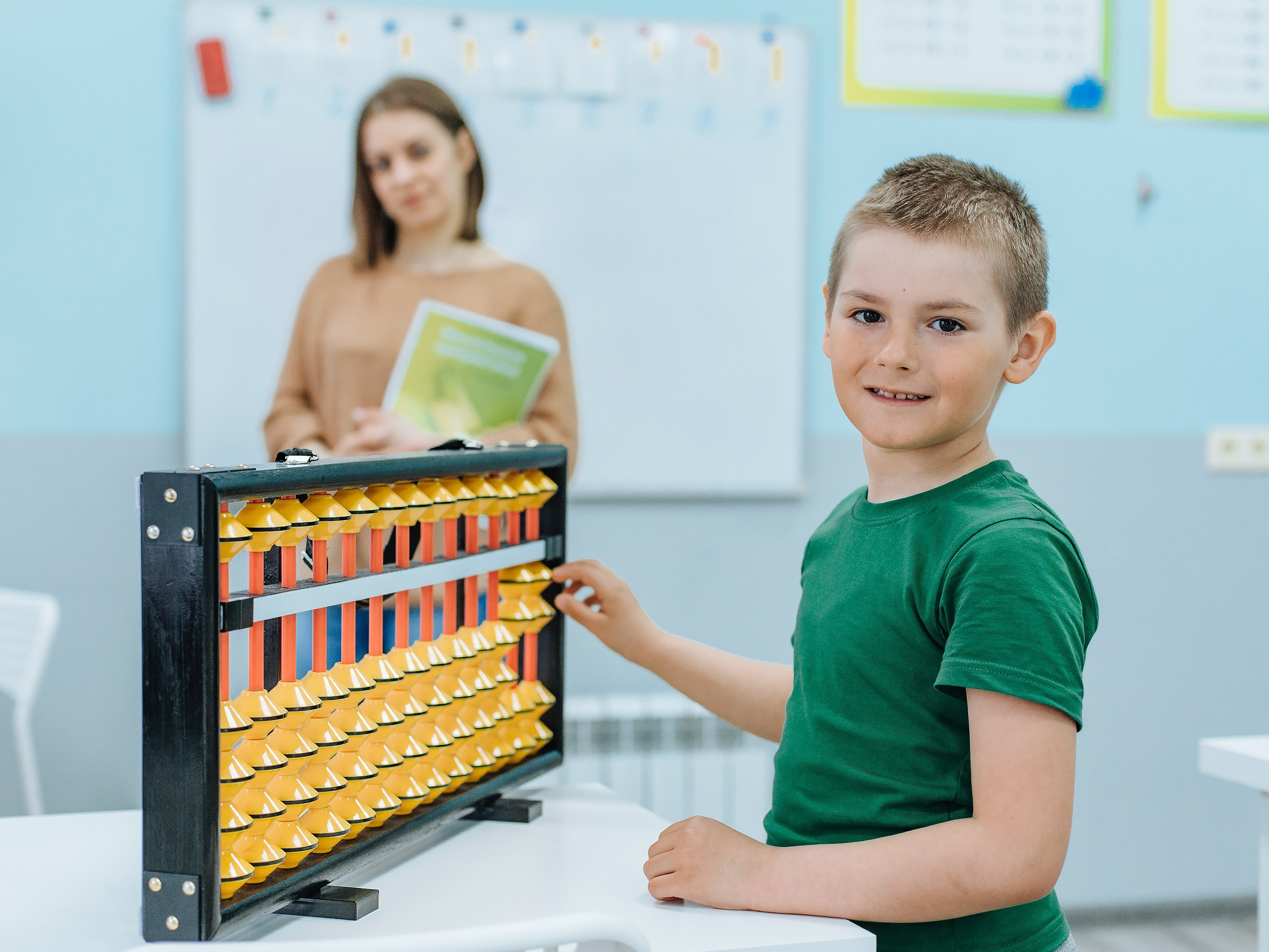 Контент-фотосессия для школы детского развития. Фотограф Москва и Московская область