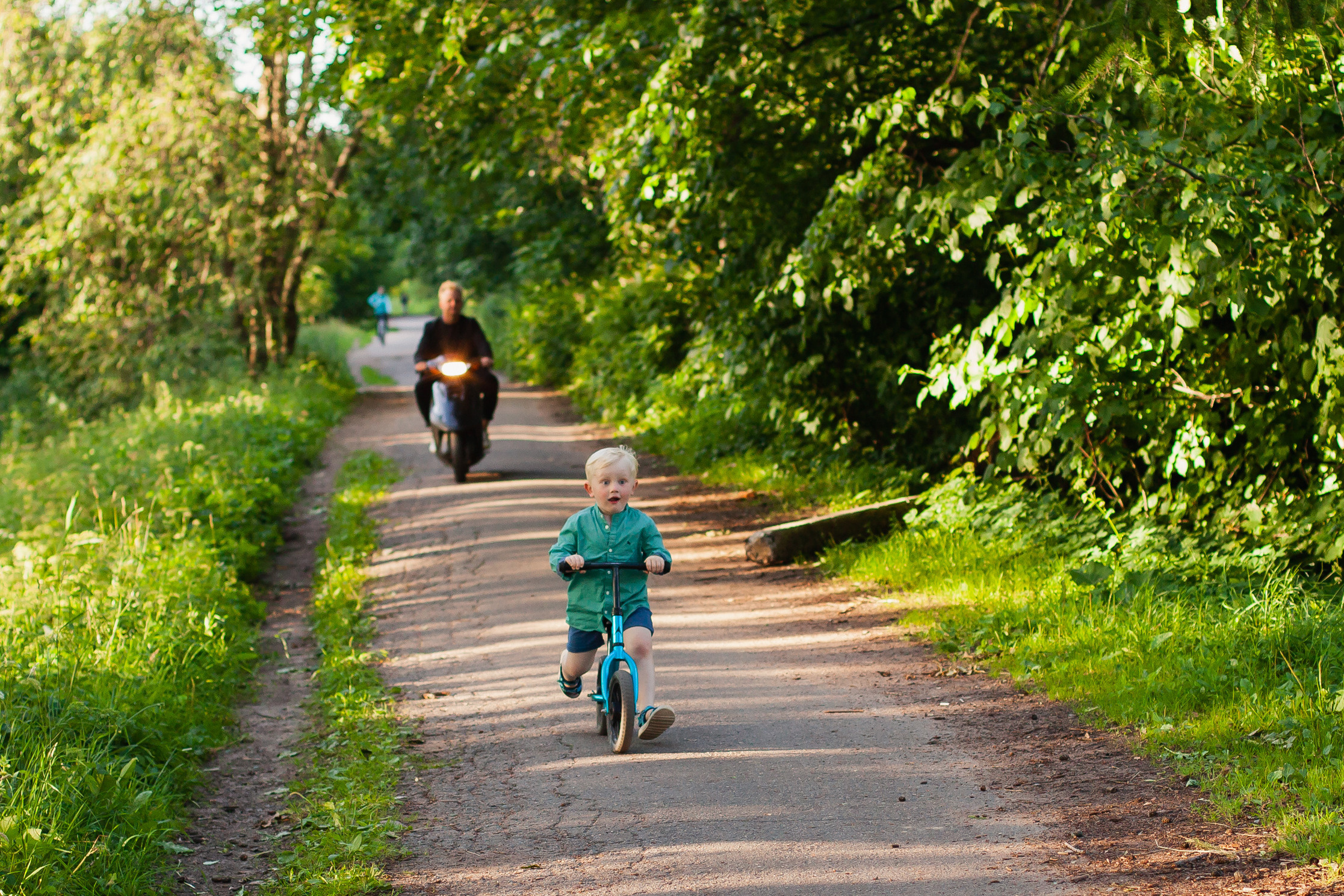 Семейная прогулка. Семейный и детский фотограф