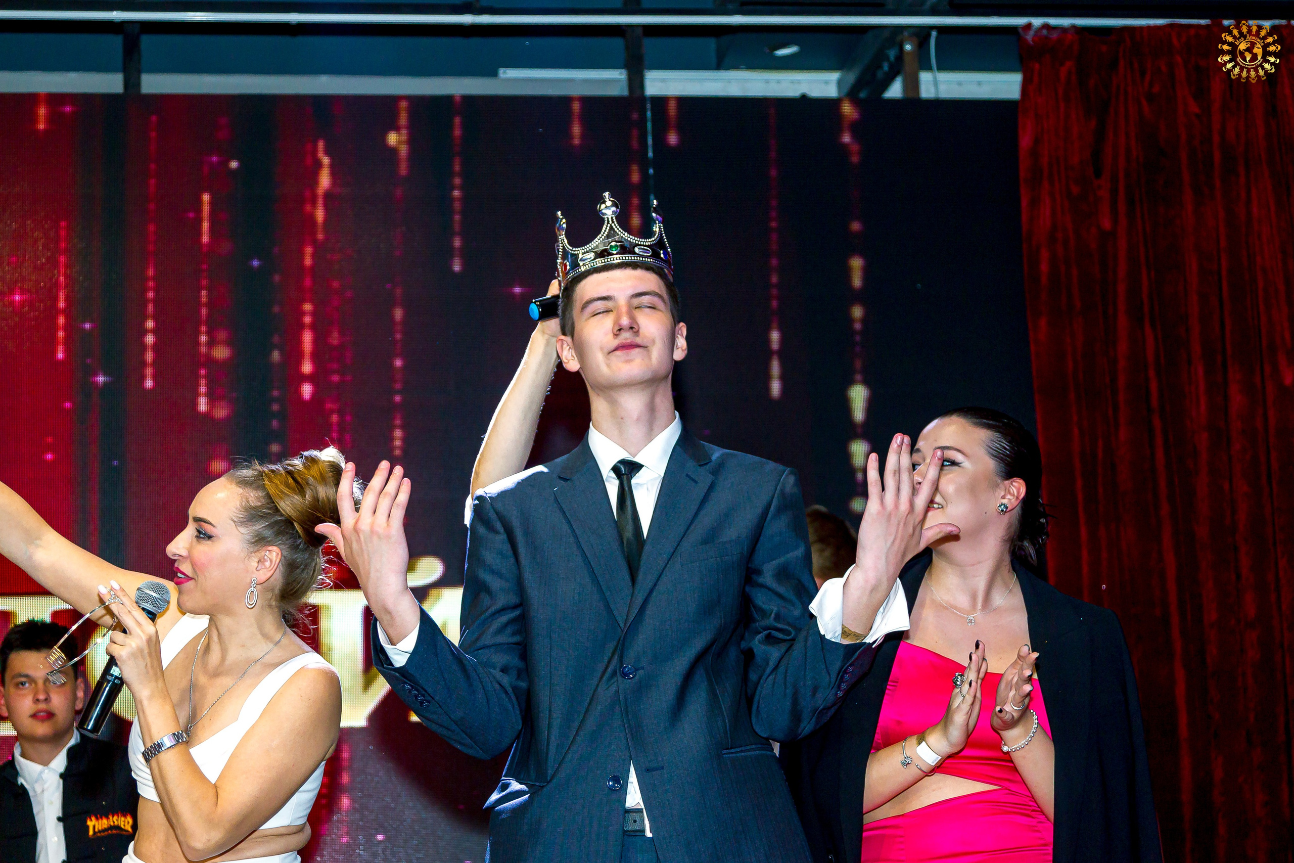 Выпускной 2023 (11-е классы) Triumph City Hall Москва. Репортажная съемка в Москве и области. Анималистика