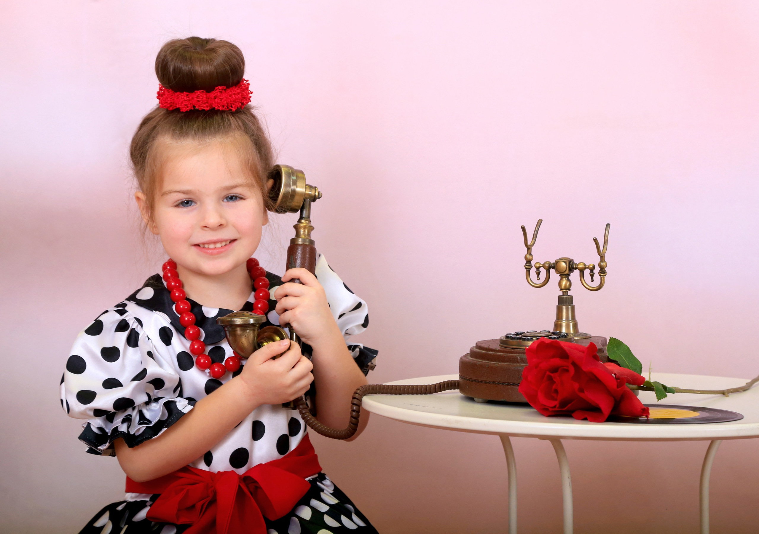 Студия детской и семейной фотографии 12кадров