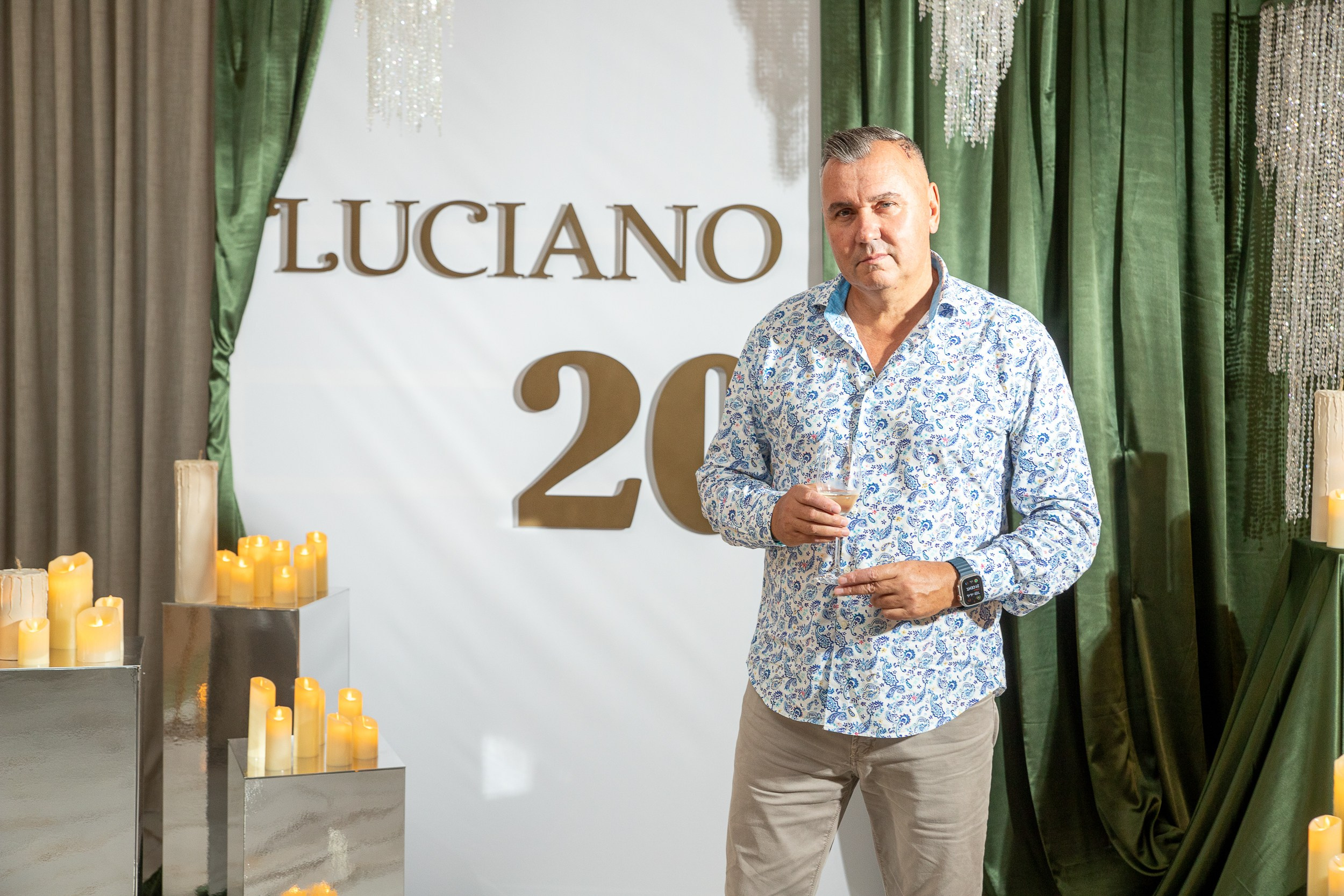 Гастротеатр 1000 свечей LUCIANO. Интерьерный и фуд фотограф в Иркутске Дмитрий Арно