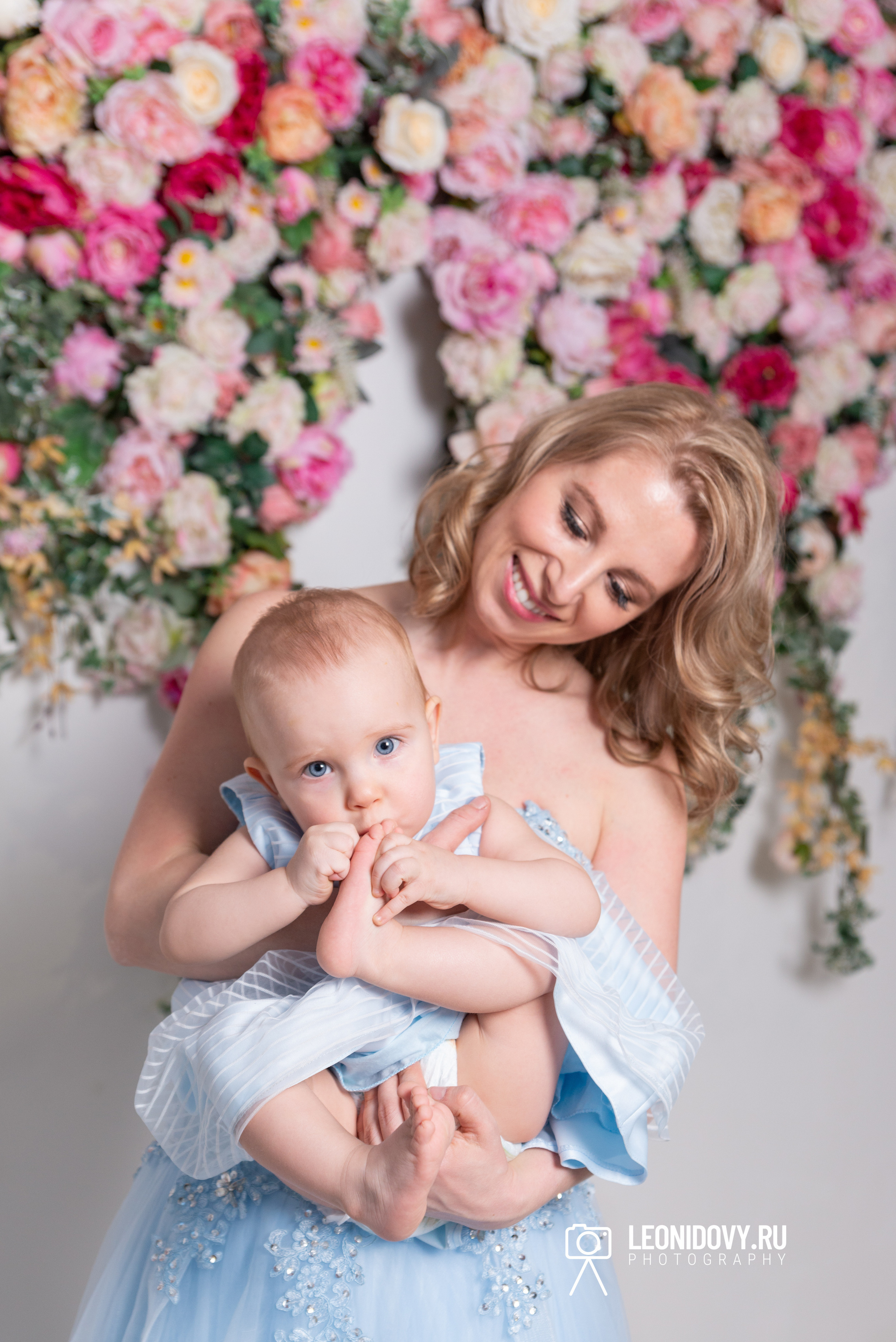 БОЛЬШАЯ СЕМЬЯ