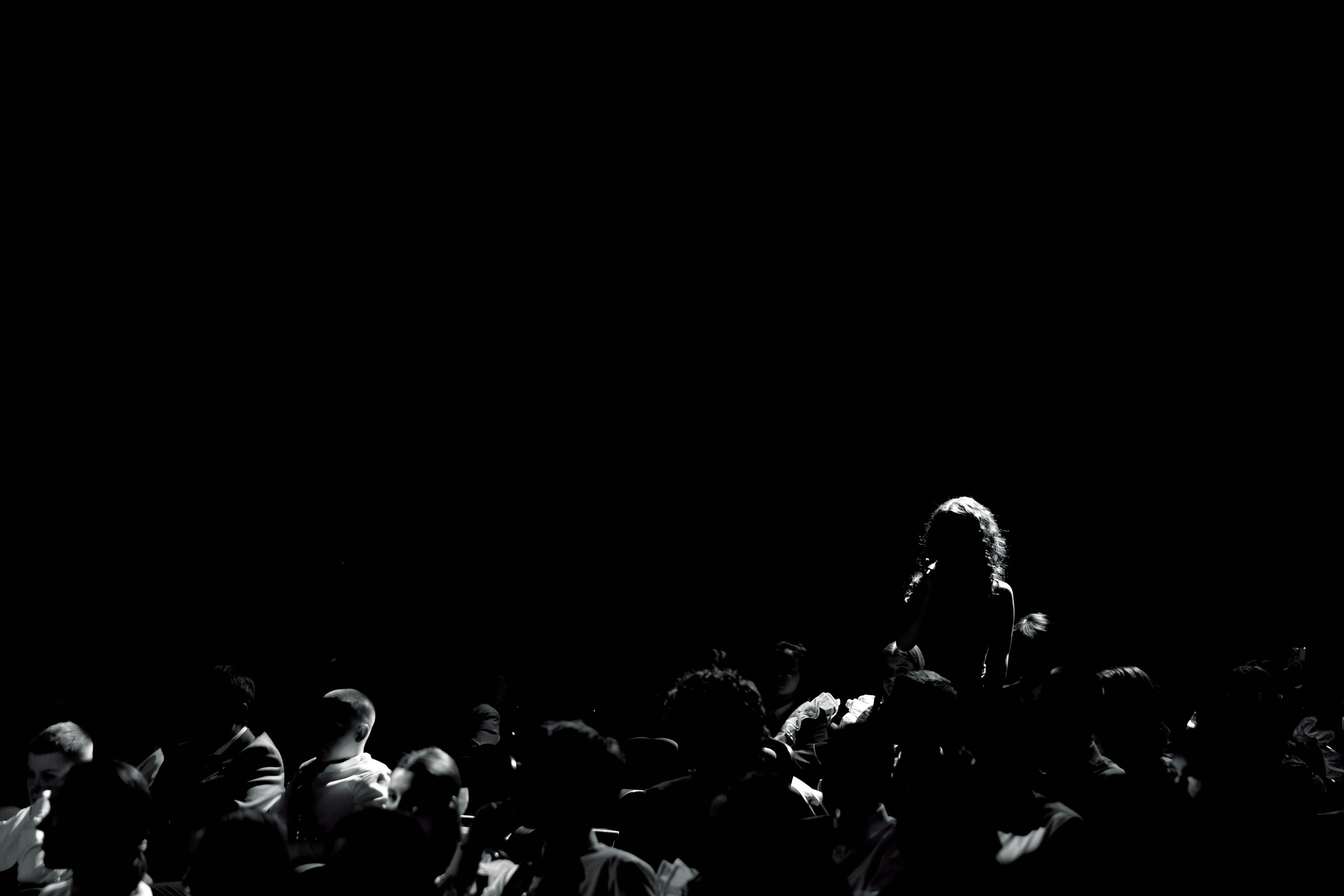 Гимназия 25 — последний звонок (Драм Театр). Свадебный фотограф Иркутск, репортажный фотограф Иркутск