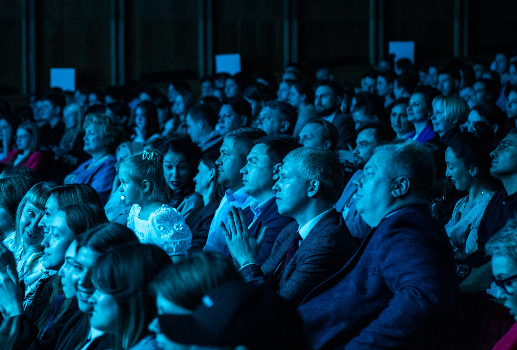 Гала-концерт «Студвесна на Кубани». Репортажный, промышленный и маркетплейс-фотограф Дмитрий Чернат