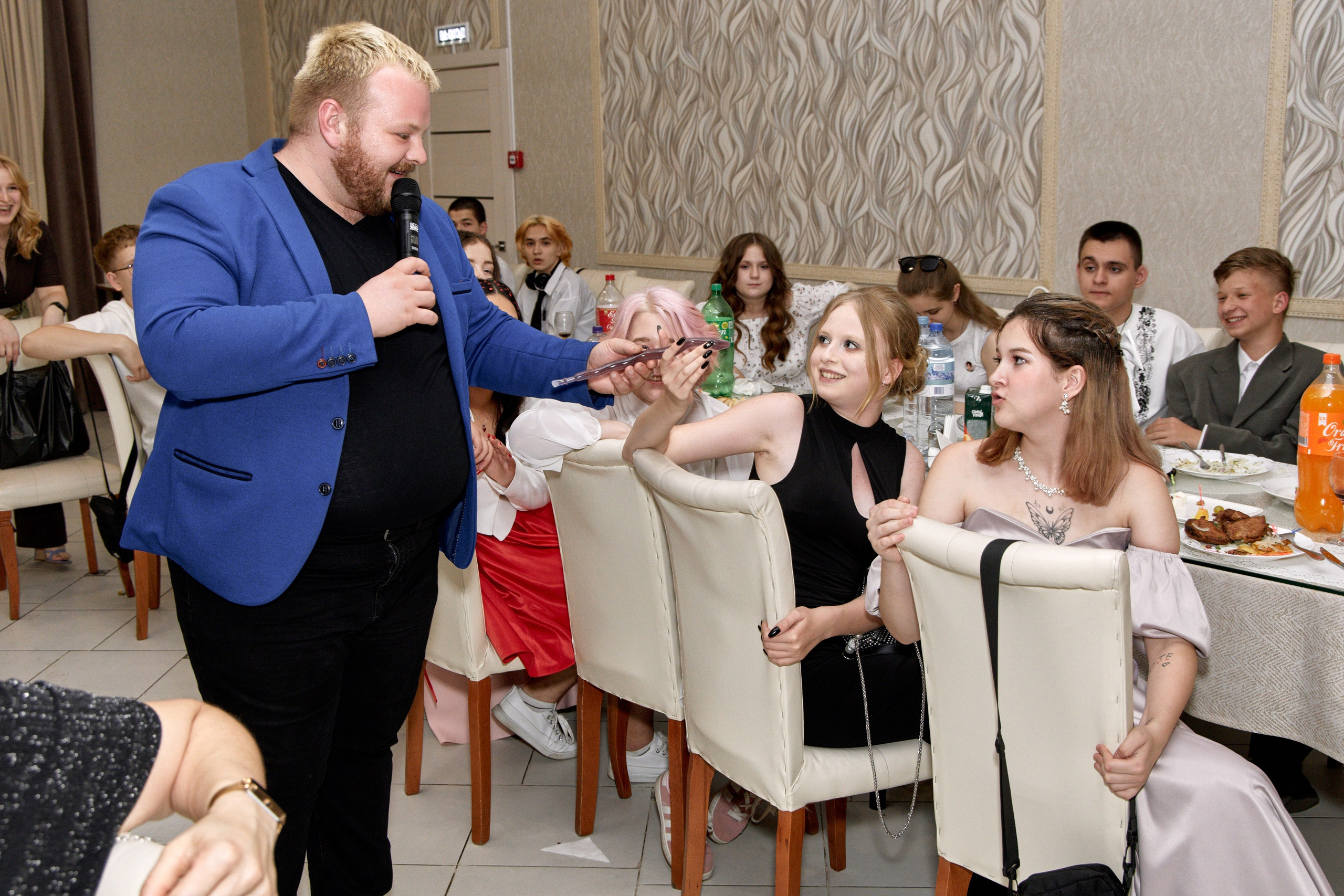 Фотограф на выпускной — репортажная съёмка 2025. Фотограф Нижний Новгород Мария Китаева