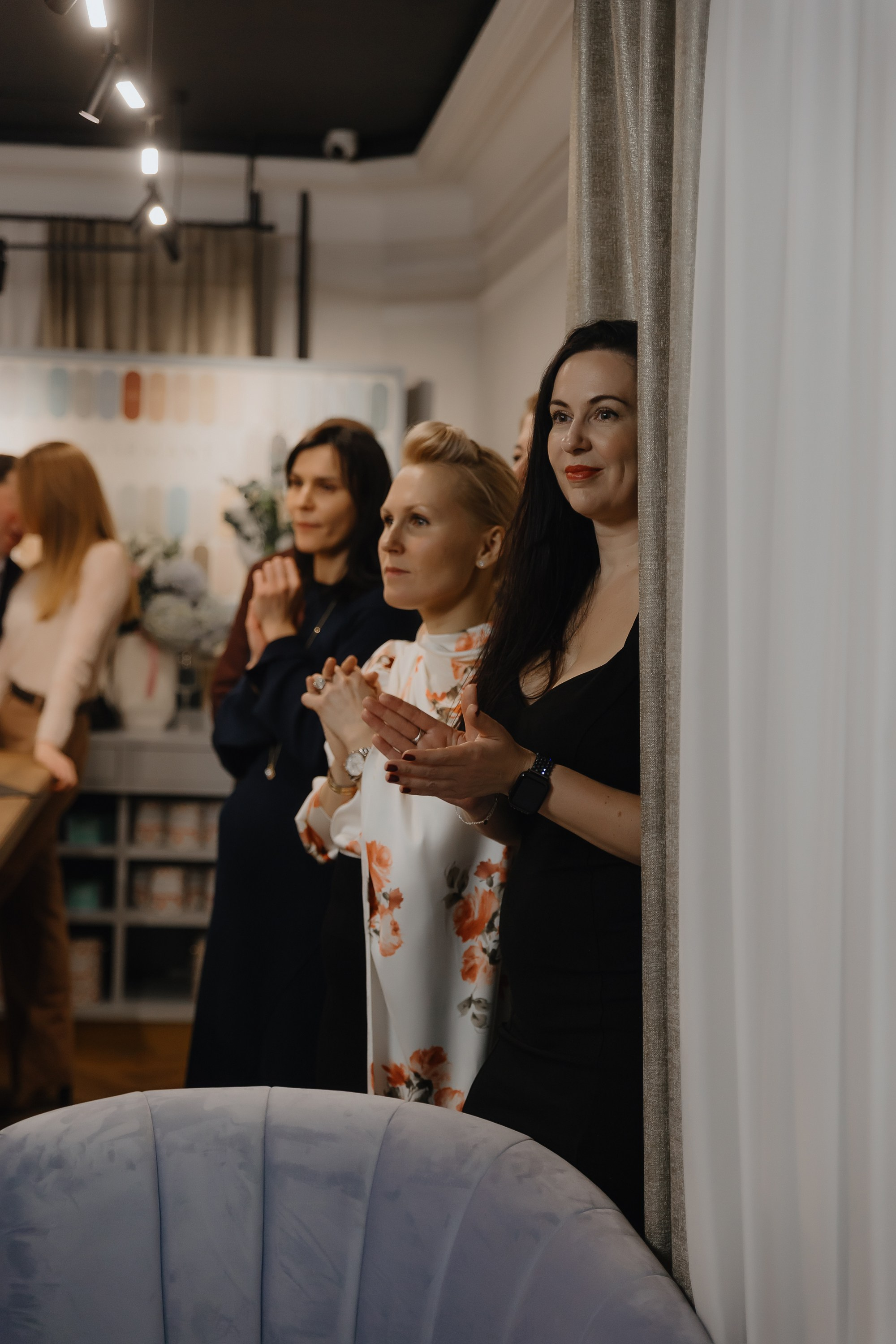 Открытие нового пространства интерьерного салона L. DECO в феврале 2025. L. Deco интерьерный салон. Краски/обои/лепной декор