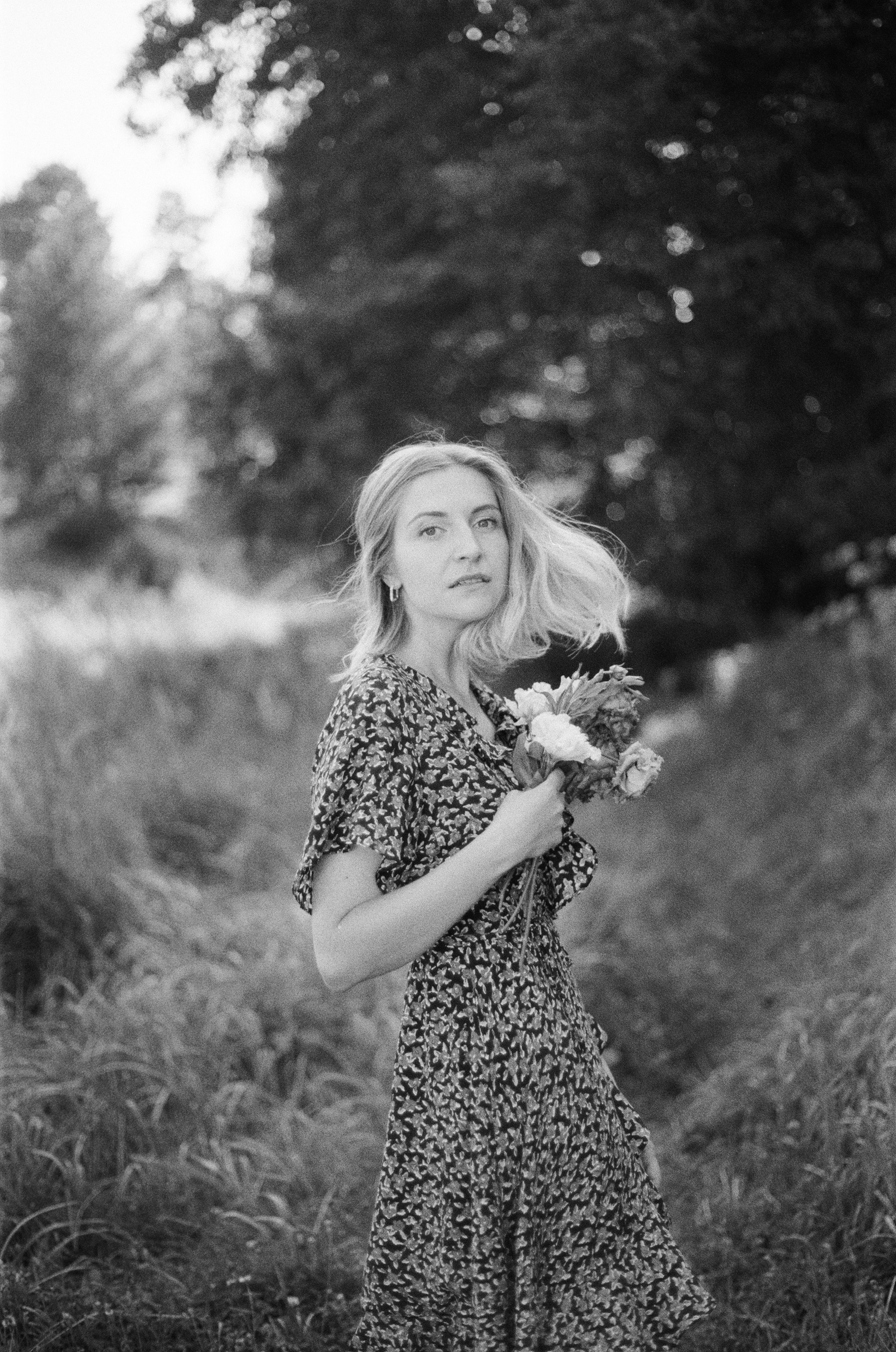 Оля, пленка. Профессиональный Фотограф во Владимире, в Москве и в Суздале — Полина Романычева