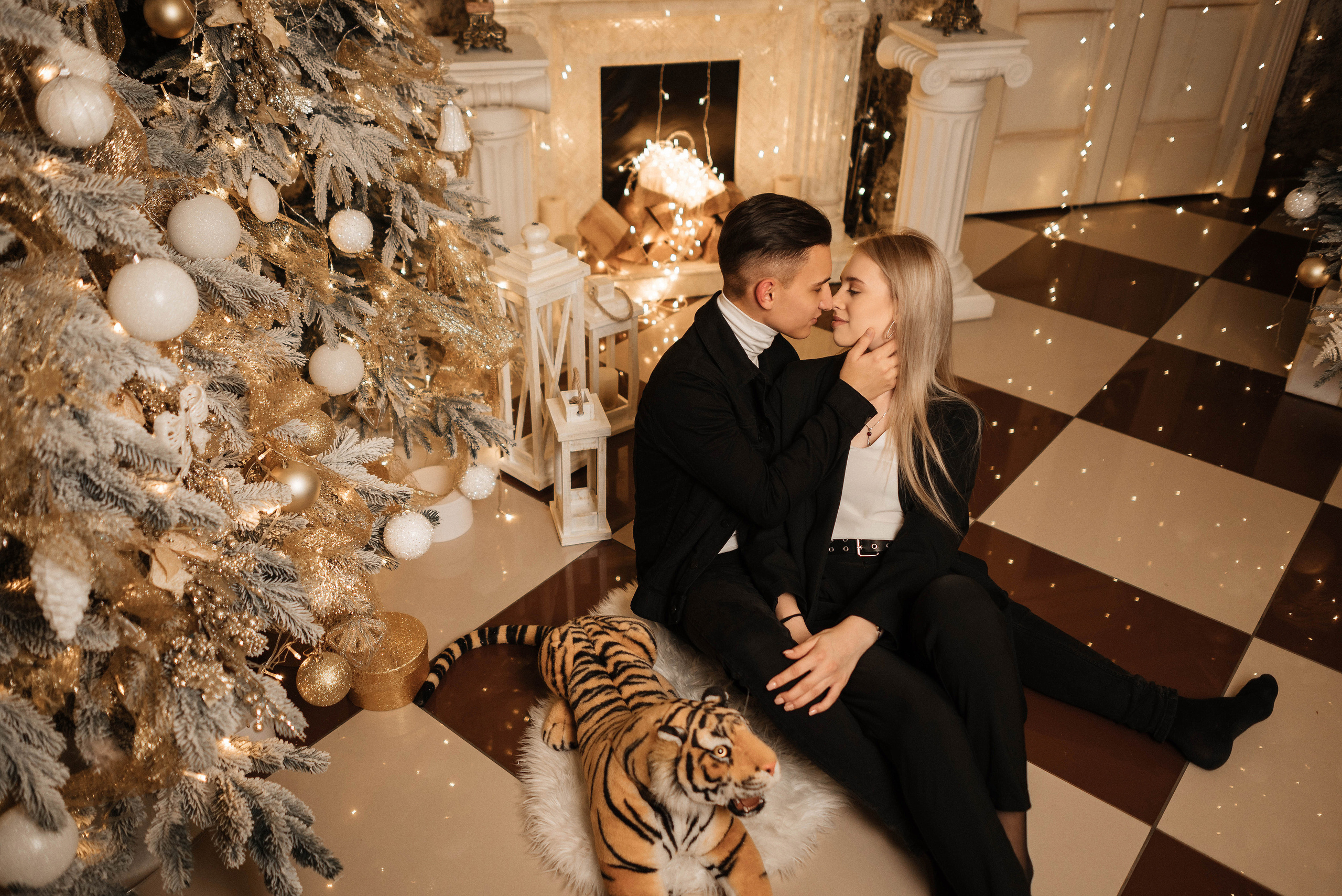 Даша и Саша в двух новогодних образах. Свадебный и портретный фотограф в Липецке Юлия Свит