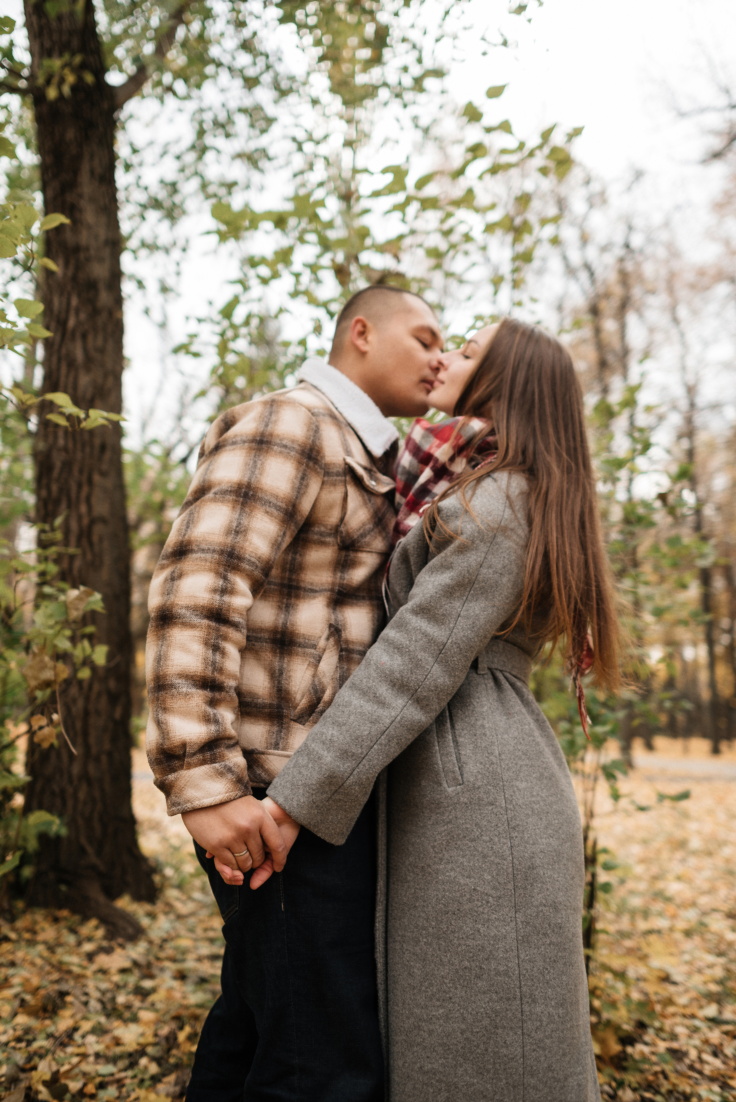 Маша и Илья в осеннем парке. Свадебный и портретный фотограф в Липецке Юлия Свит