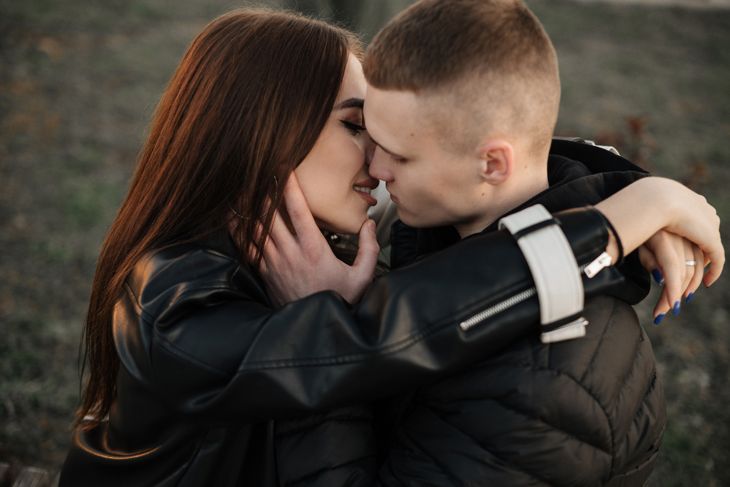 Фотопрогулка для Сони и Артёма, съемка с машиной. Свадебный и портретный фотограф в Липецке Юлия Свит