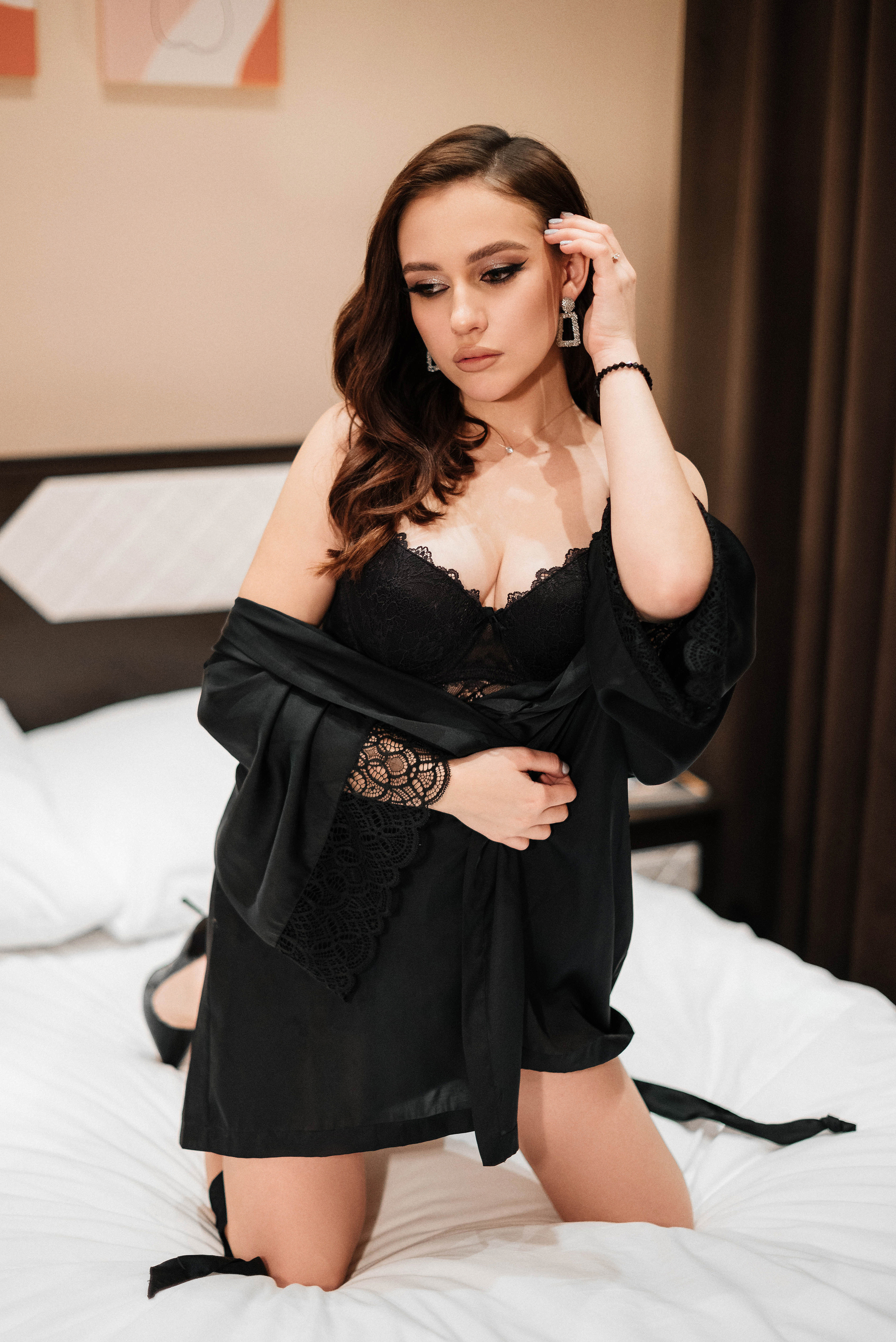 Маша в зале «Отель». Свадебный и портретный фотограф в Липецке Юлия Свит