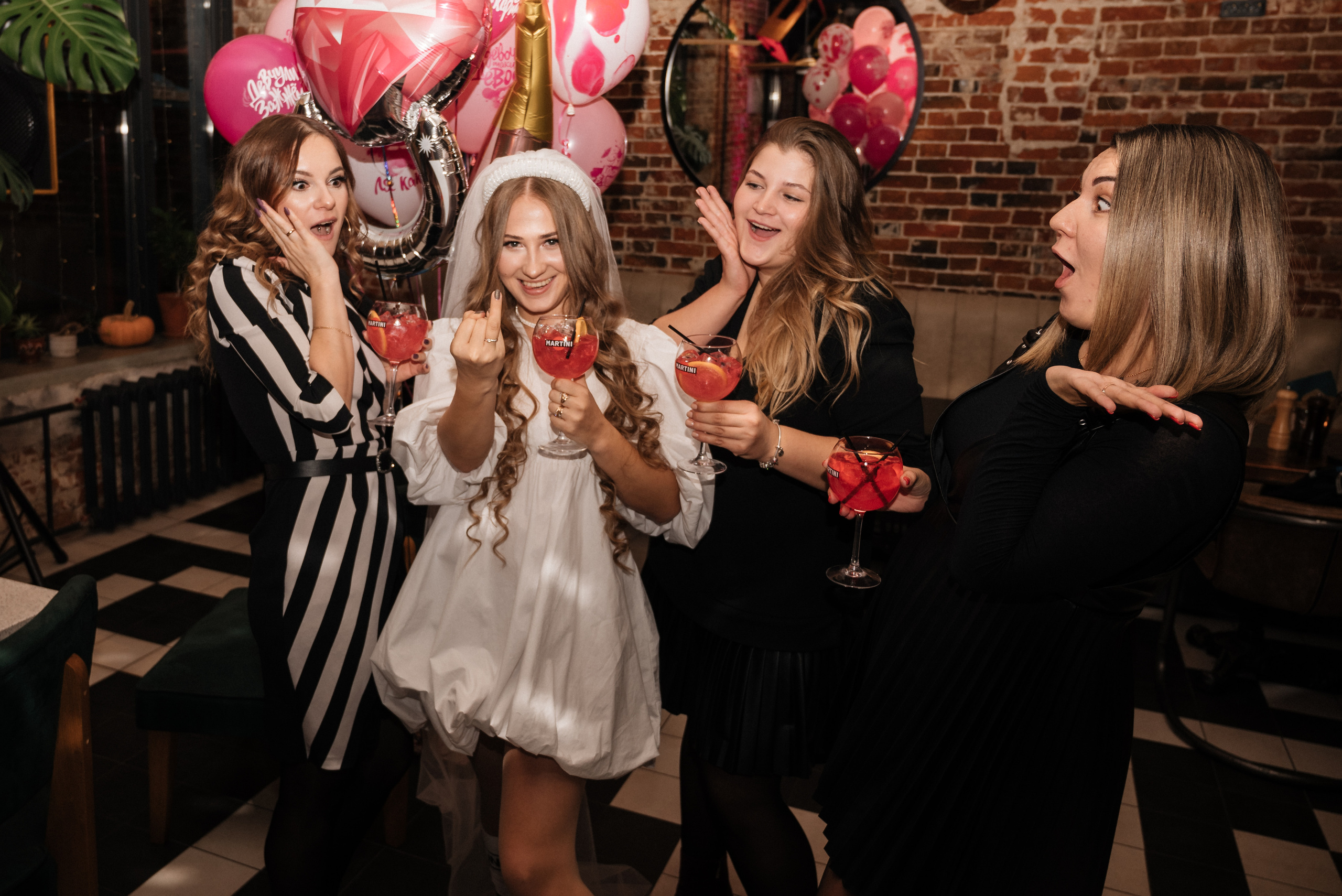 Девичник Марины. Свадебный и портретный фотограф в Липецке Юлия Свит