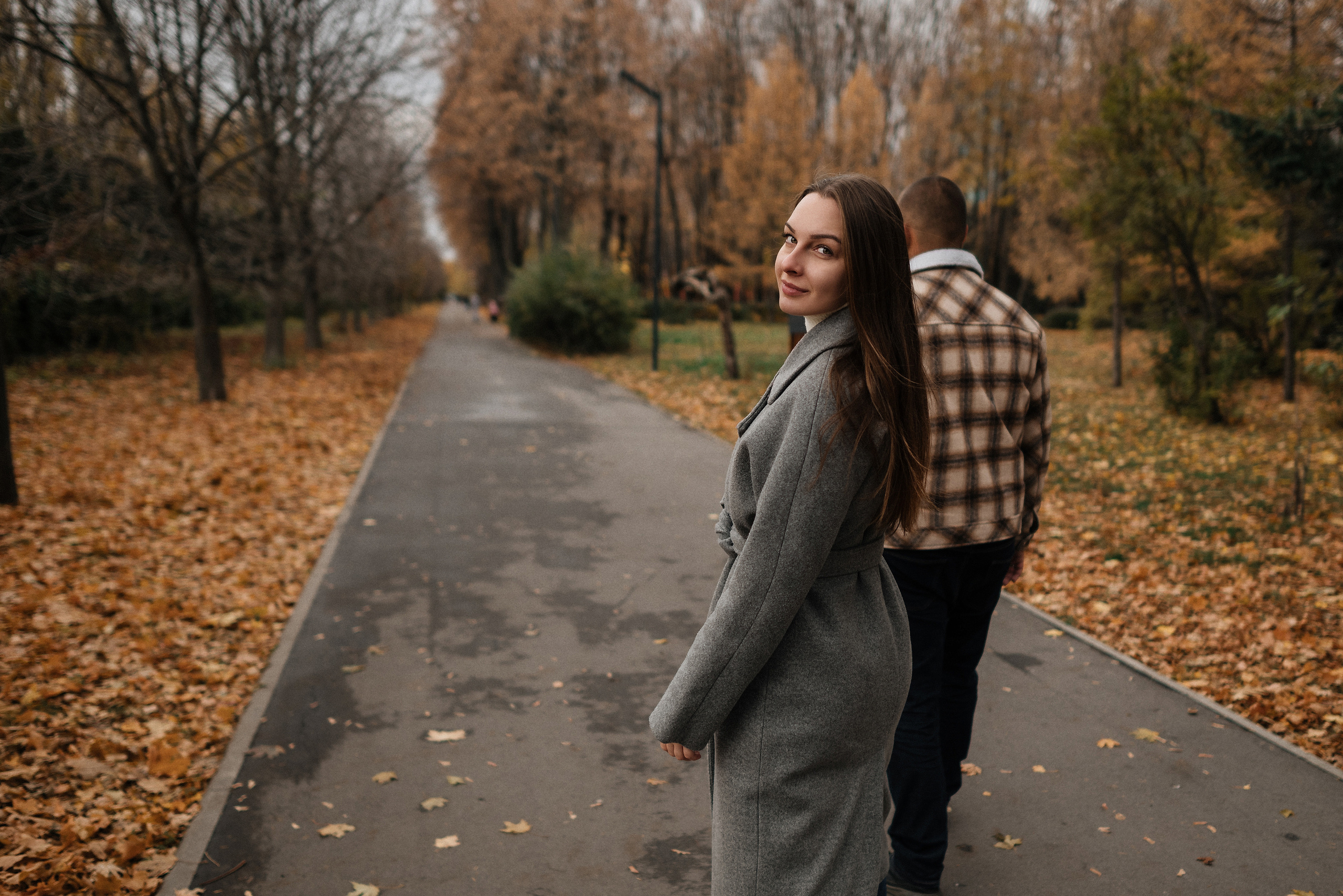 Маша и Илья в осеннем парке. Свадебный и портретный фотограф в Липецке Юлия Свит
