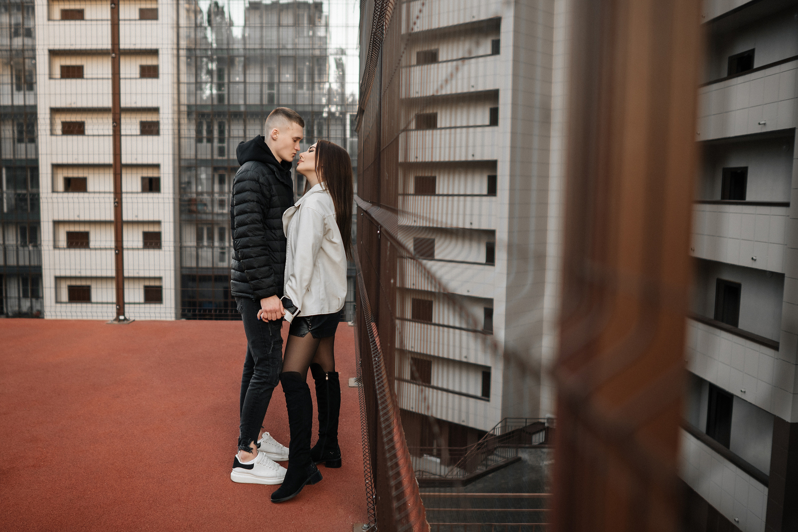 Фотопрогулка для Сони и Артёма, съемка с машиной. Свадебный и портретный фотограф в Липецке Юлия Свит