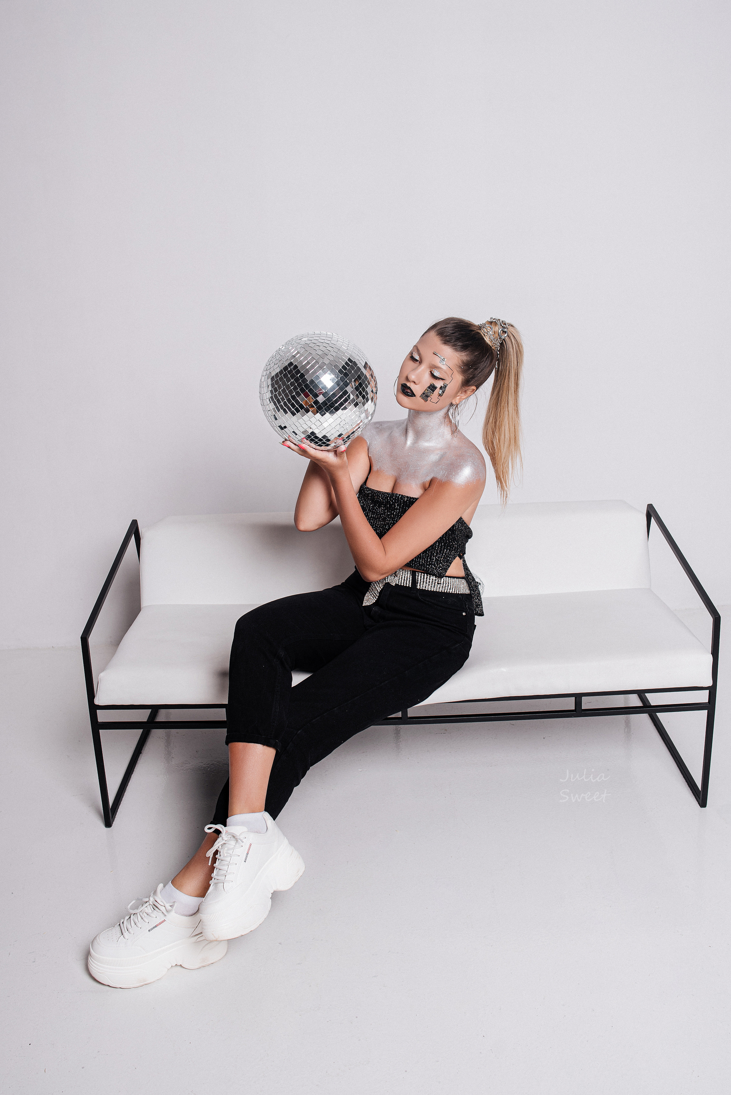 Соня в стилистике Cyberpunk. Свадебный и портретный фотограф в Липецке Юлия Свит