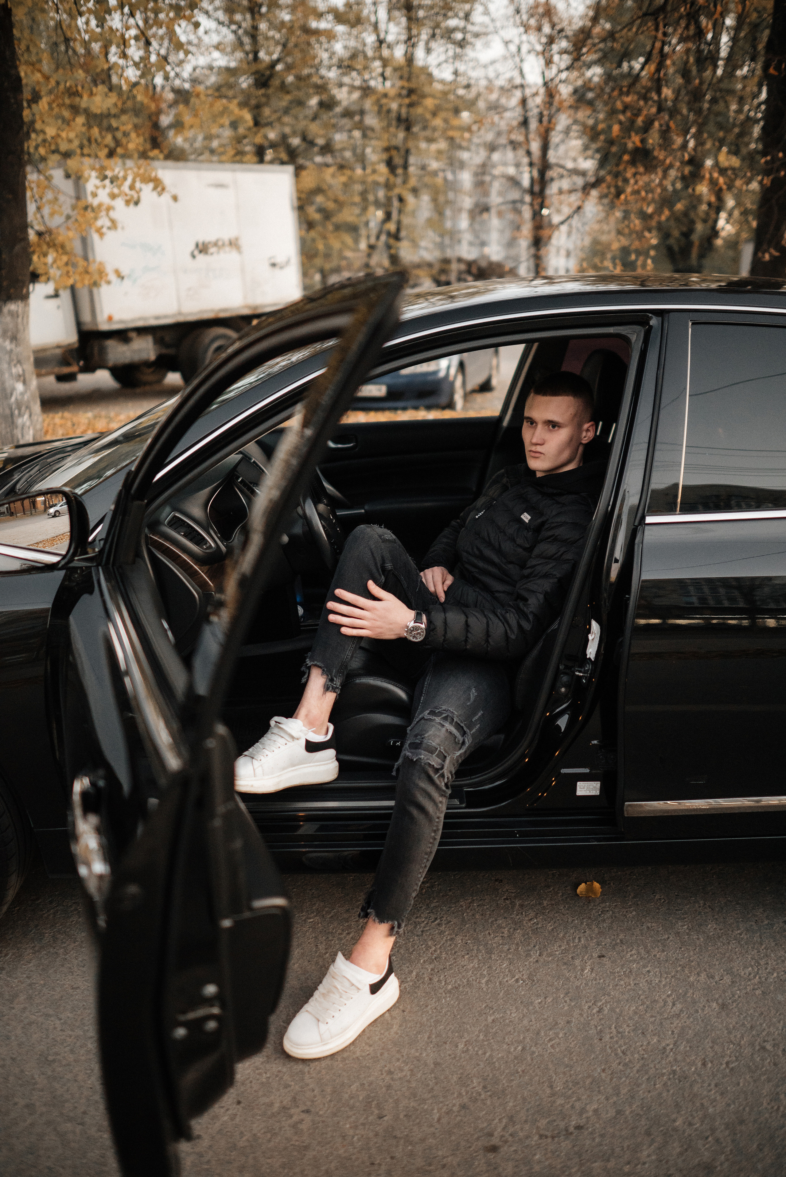 Фотопрогулка для Сони и Артёма, съемка с машиной. Свадебный и портретный фотограф в Липецке Юлия Свит